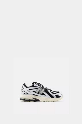 Weekday Style Timeless Footwear 1906 (GS)