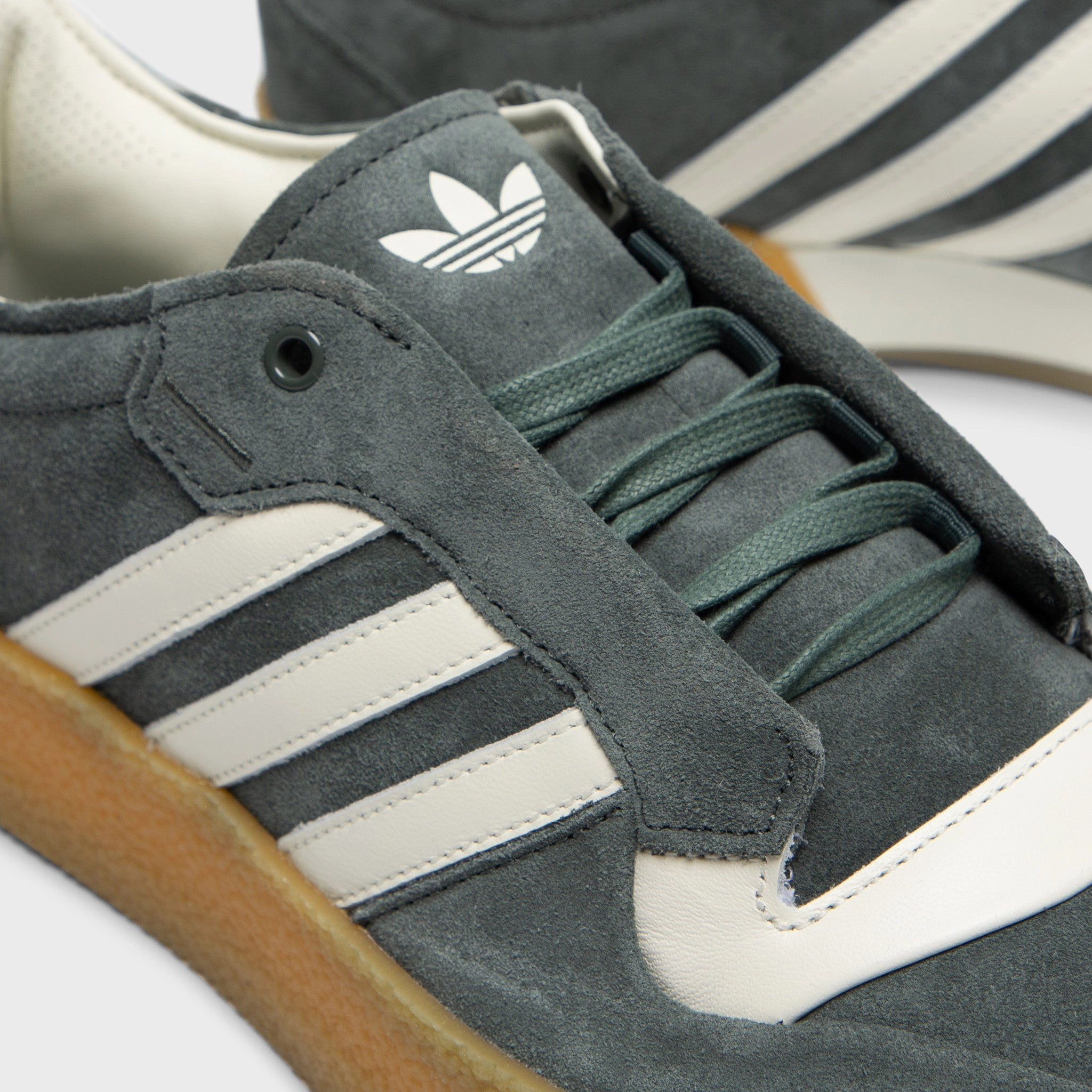 High-Impact Support adidas Rivalry Crepe Ivy / Ivory - Ivy