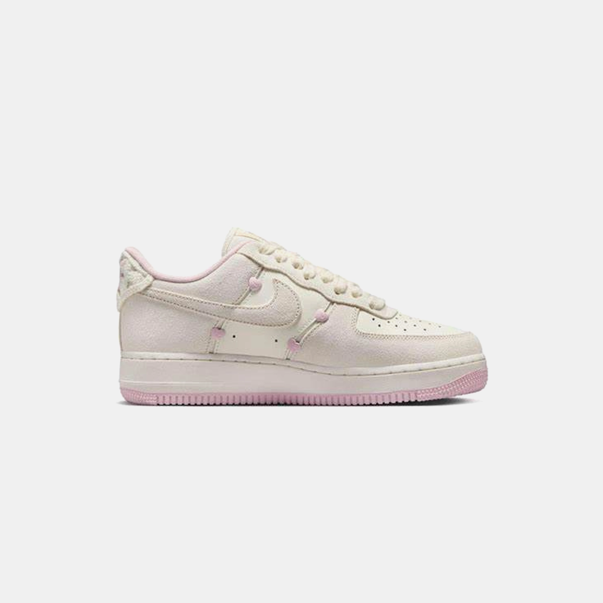 Air Force 1 Low 'Valentine's Day 2025' (WMNS) Smooth Steps