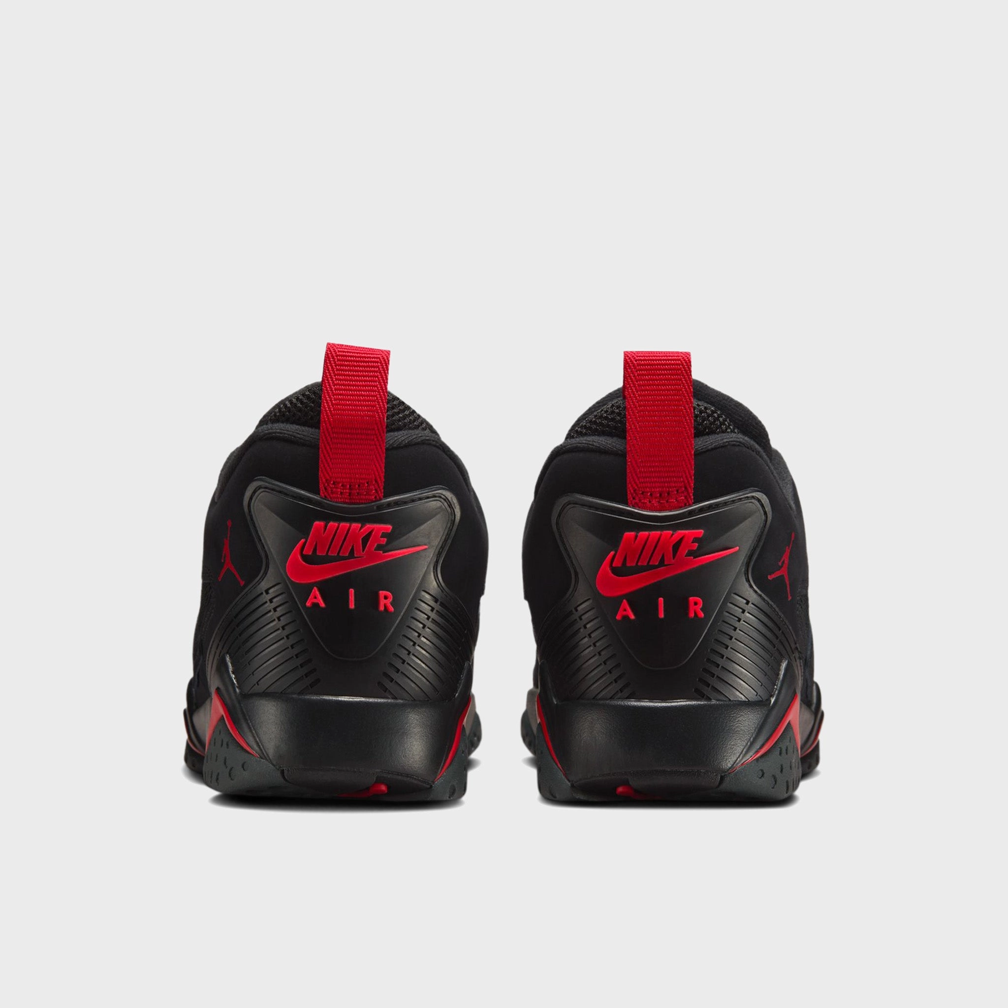 Stylish Look Air Jordan 7 RM Black / Gym Red - Anthracite