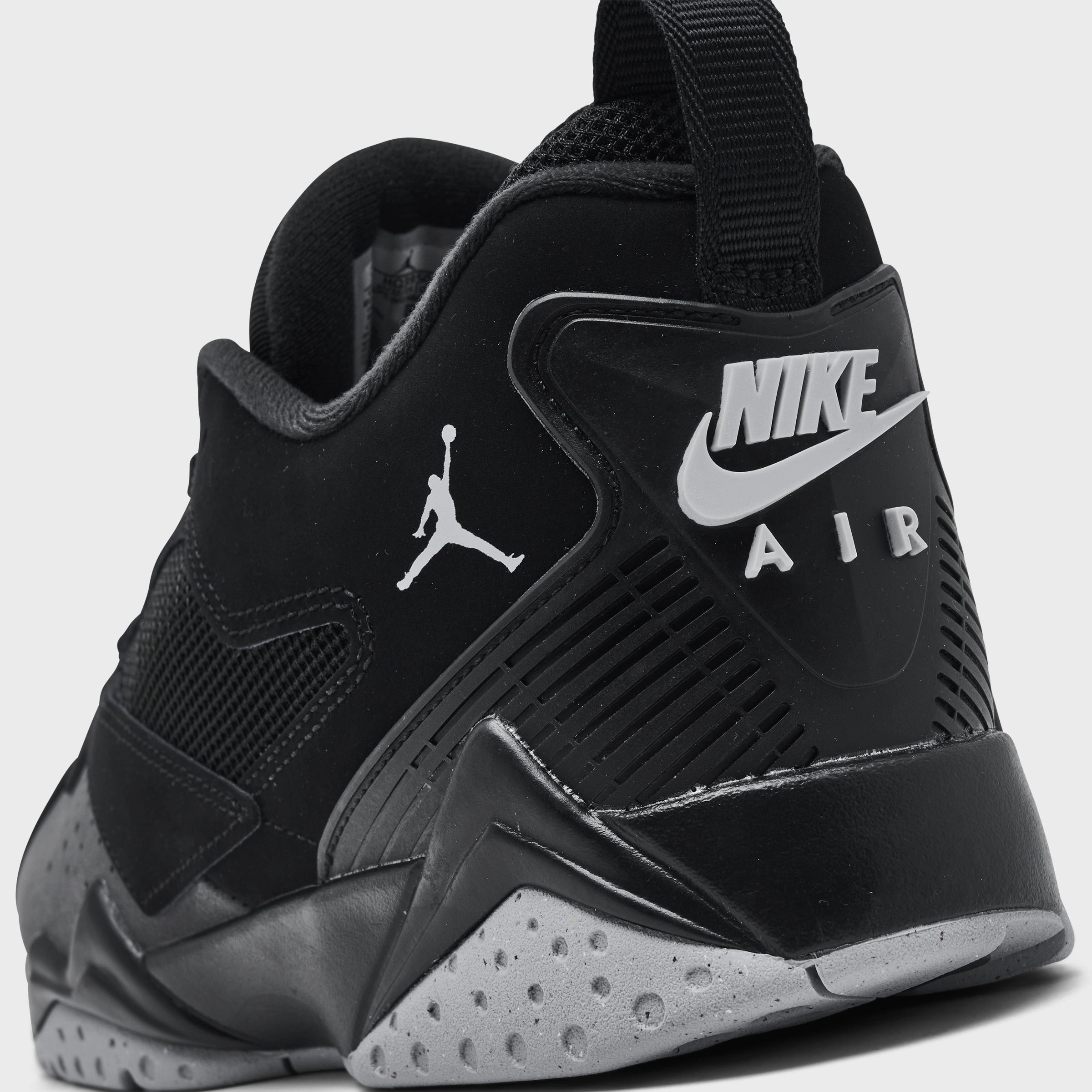 Air Jordan 7 RM Black / Wolf Grey - Anthracite vibration damping Traction Sole