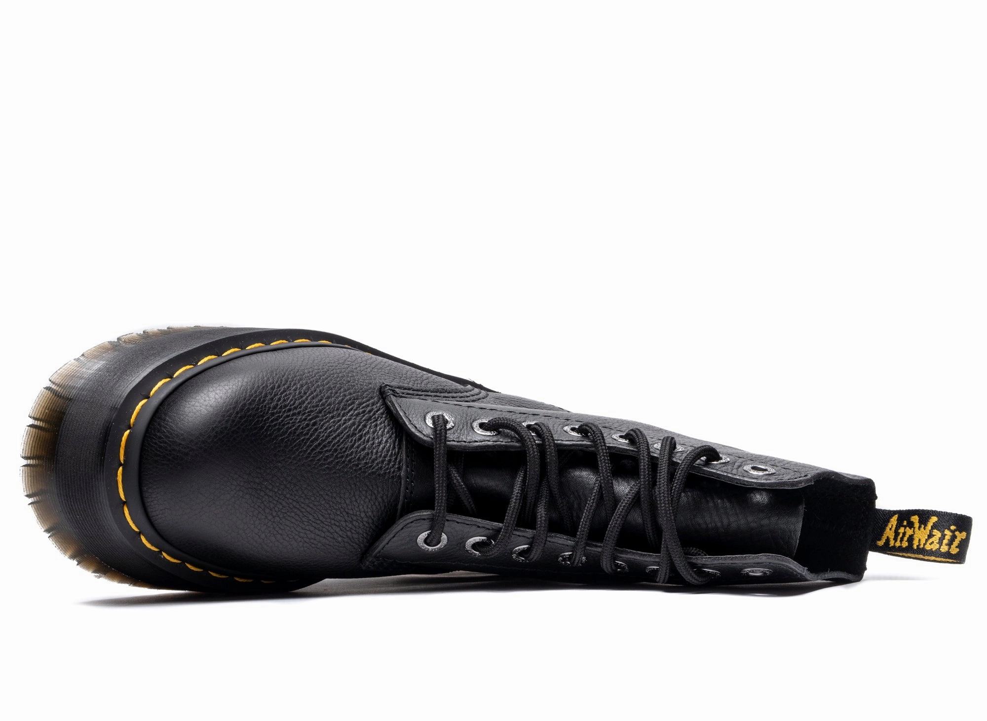 Women's Dr. Martens 1460 Pascal Max Leather Platform Boots Chic Look