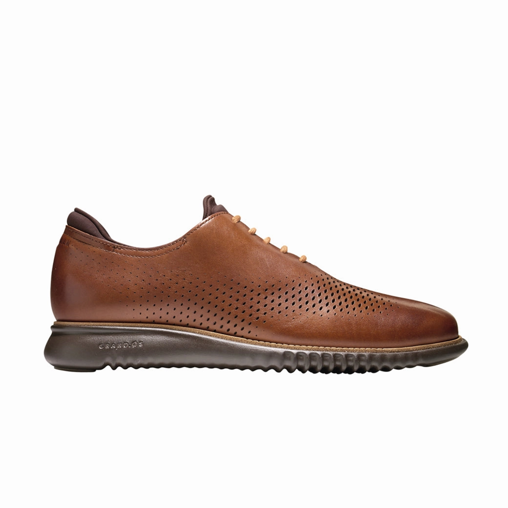 Classic Performance Retro Oxfords Mens Cole Haan Zerogrand Laser Wingtip Oxford in British Tan/Java