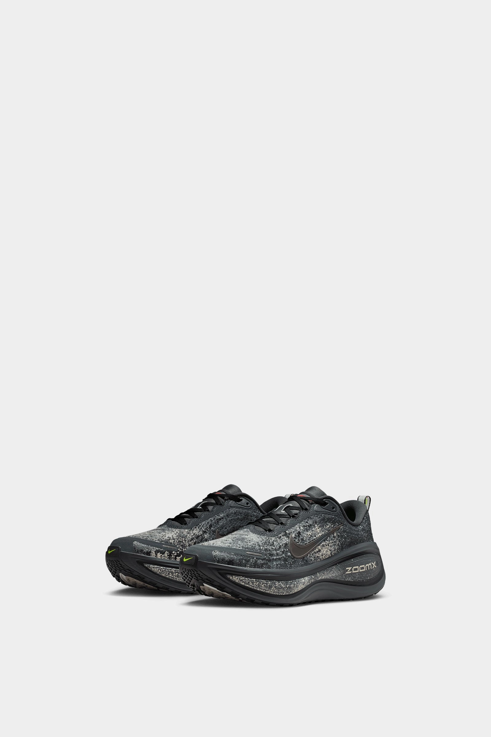 Nike Vomero Plus Urban Trek Urban Essential