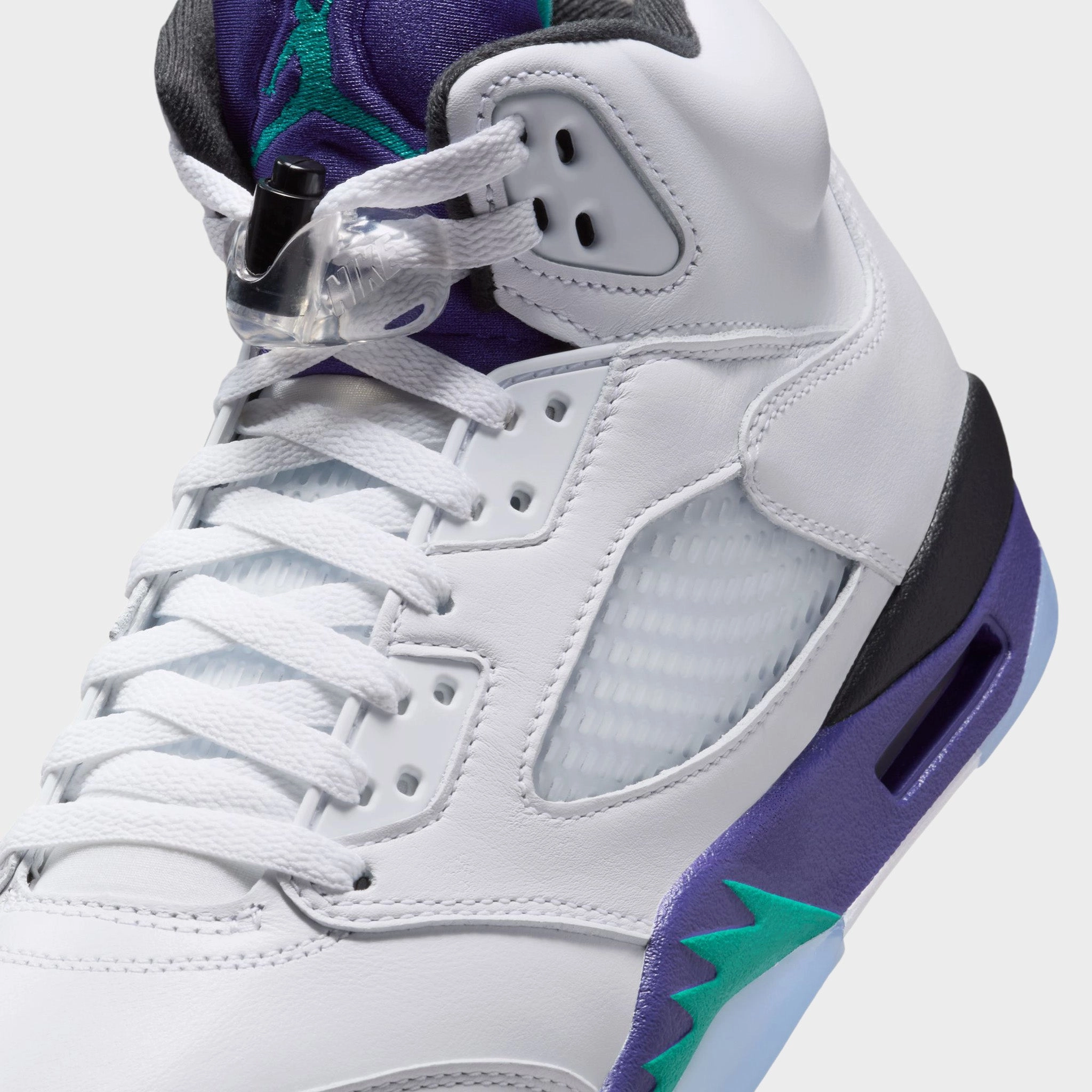 Breathable Construction Jordan 5 Retro OG White / New Emerald - Grape Ice
