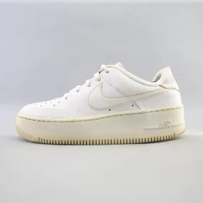 NIKE AIR FORCE 1 SAGE LOW Travel Choice Vegan Leather