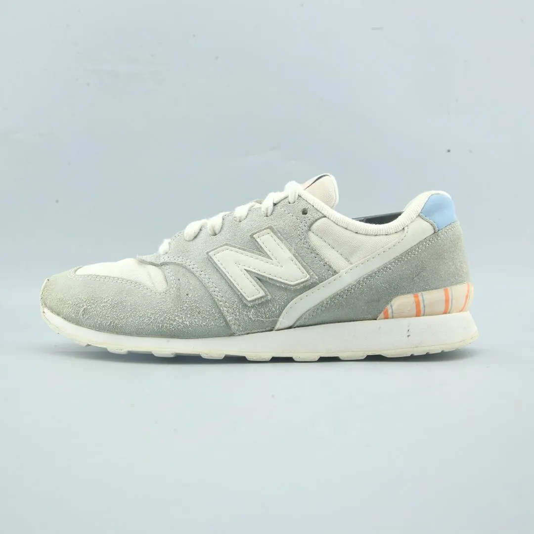 Minimal Comfort Flexible Grip NEW BALANCE 696