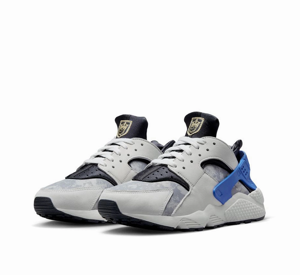 NIKE AIR HUARACHE PRM Lightweight Step