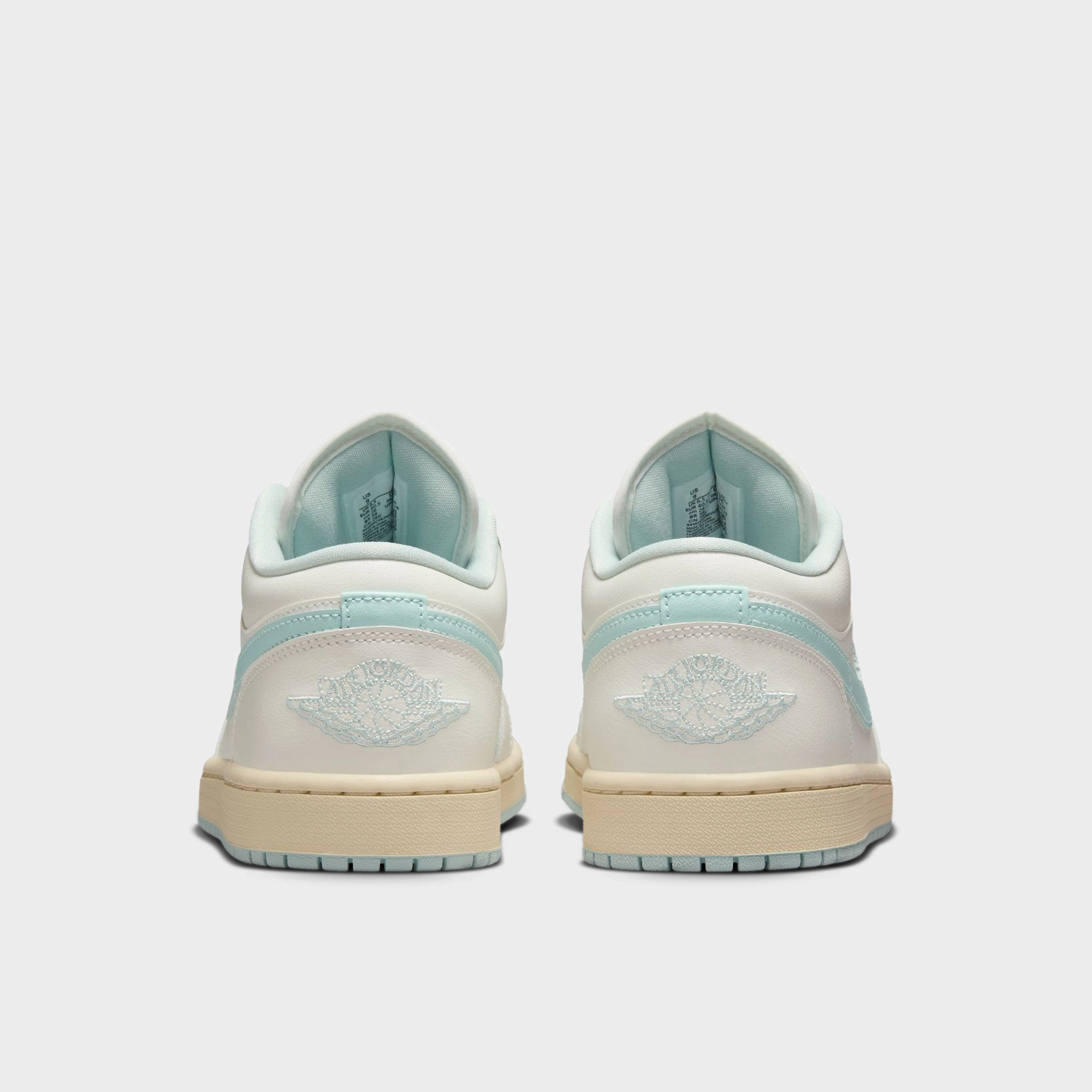 Jordan Women's 1 Low Sail / Igloo Speed Performance