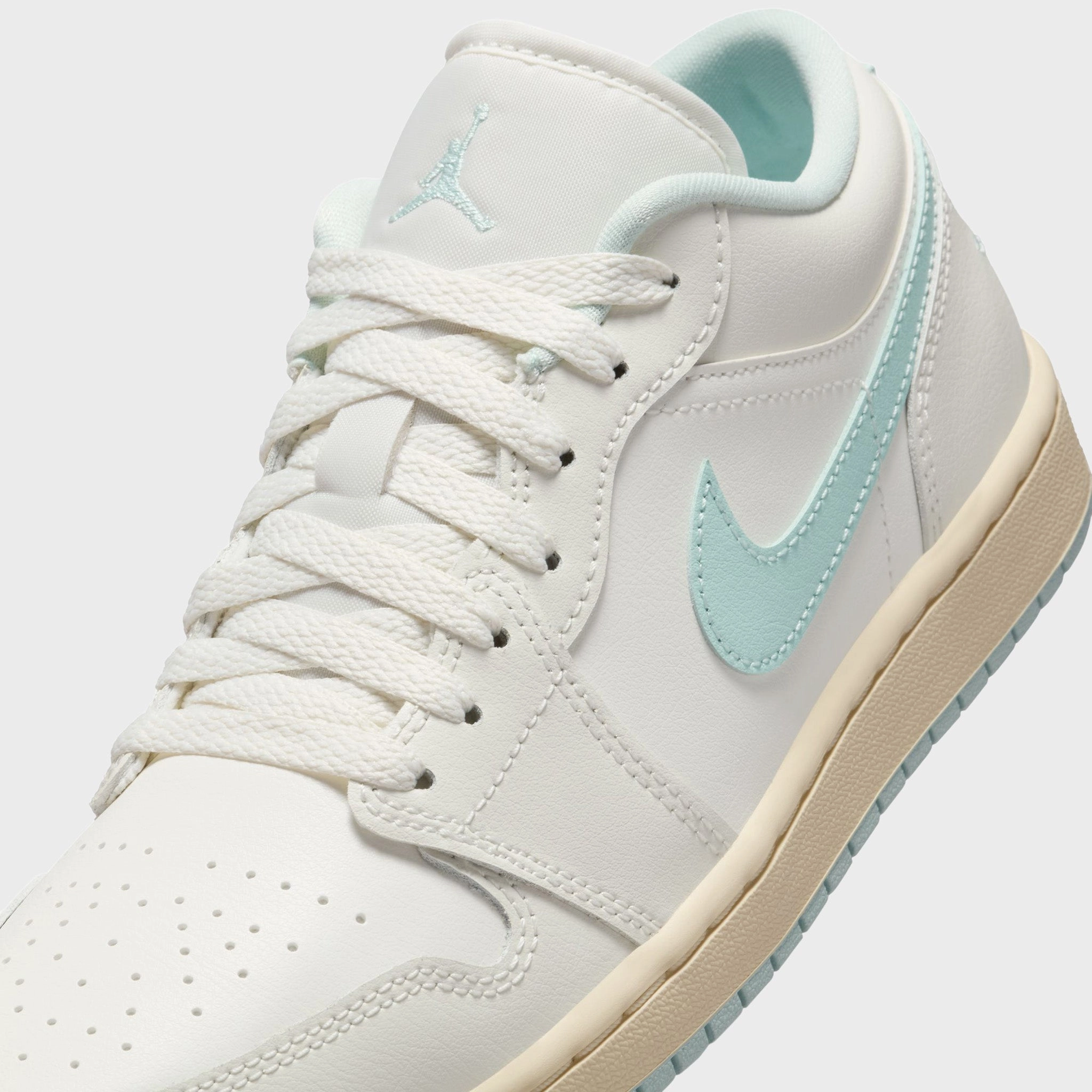 Jordan Women's 1 Low Sail / Igloo Soft Soles Active Edge