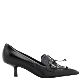 Burberry Black Leather Storm Court Pumps Effortless Style Youth Spark