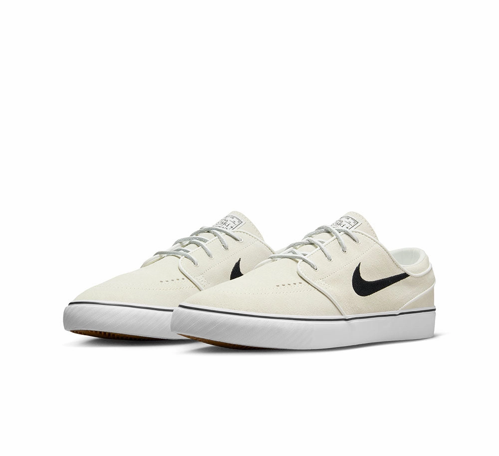 Multi Density Cushioning Modern Twist Nike SB Zoom Janoski OG 
