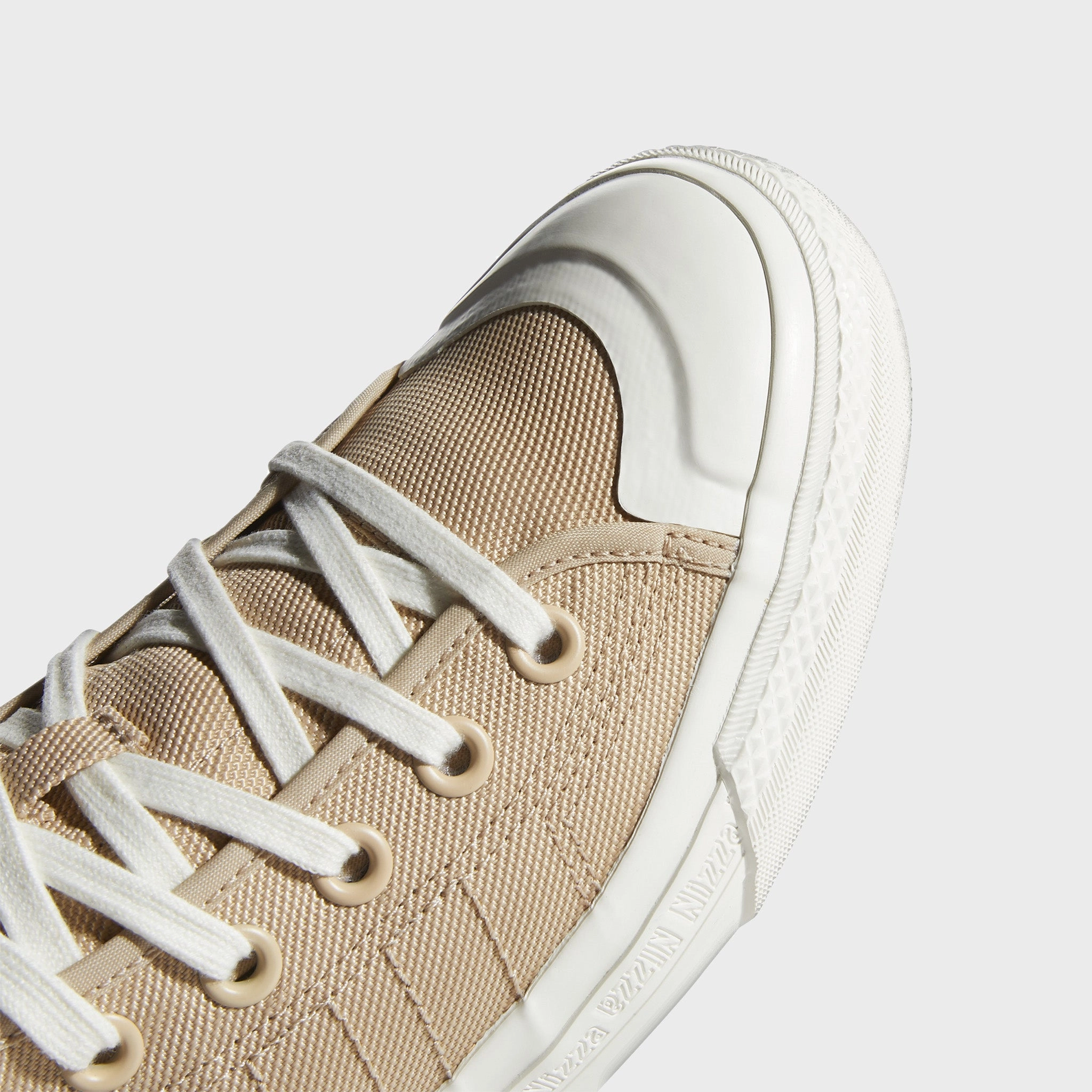 adidas Originals Nizza Hi RF / St Pale Nude Flexible Sole Design