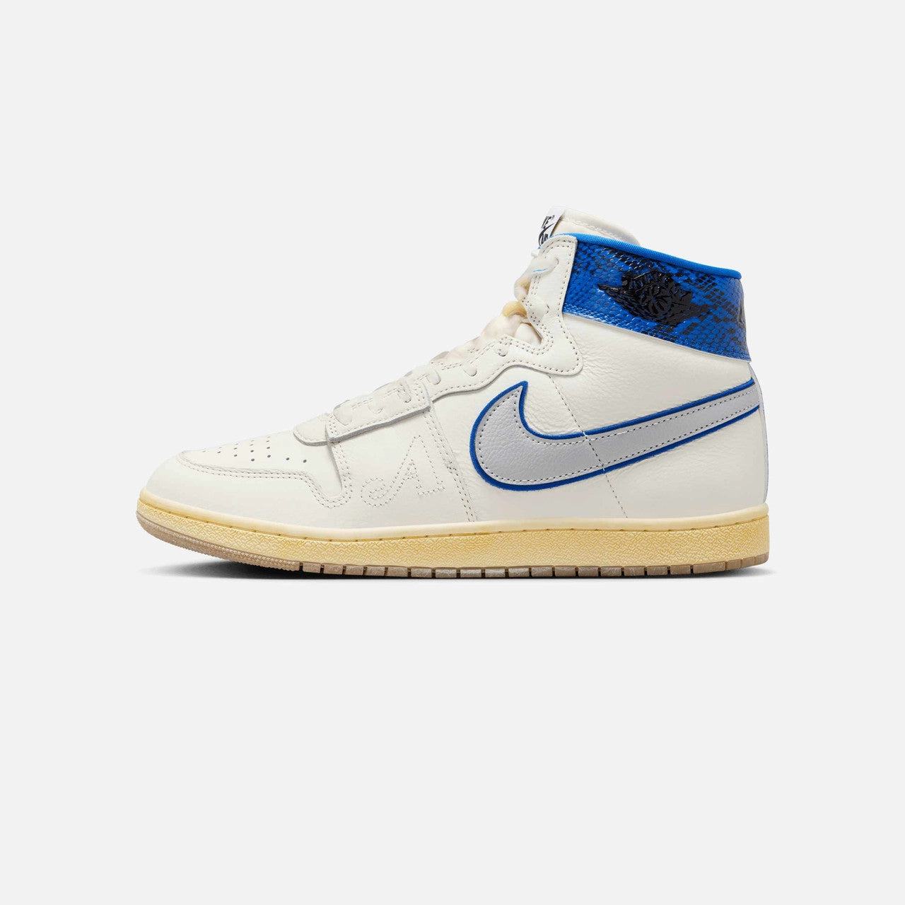 Air Ship PE SP x Awake NY soft inside