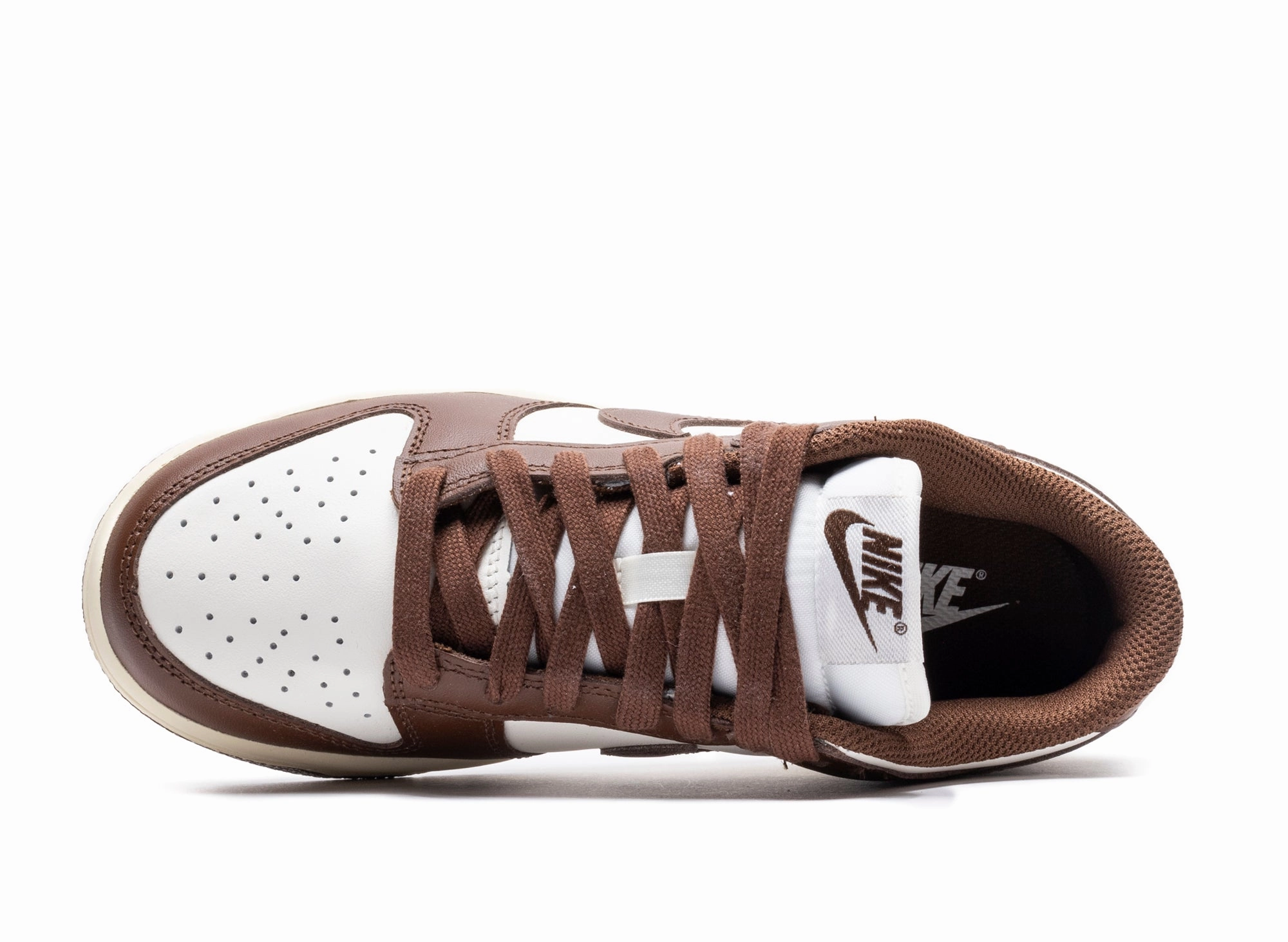 Soft Movement Pull Step Women's Nike Dunk Low