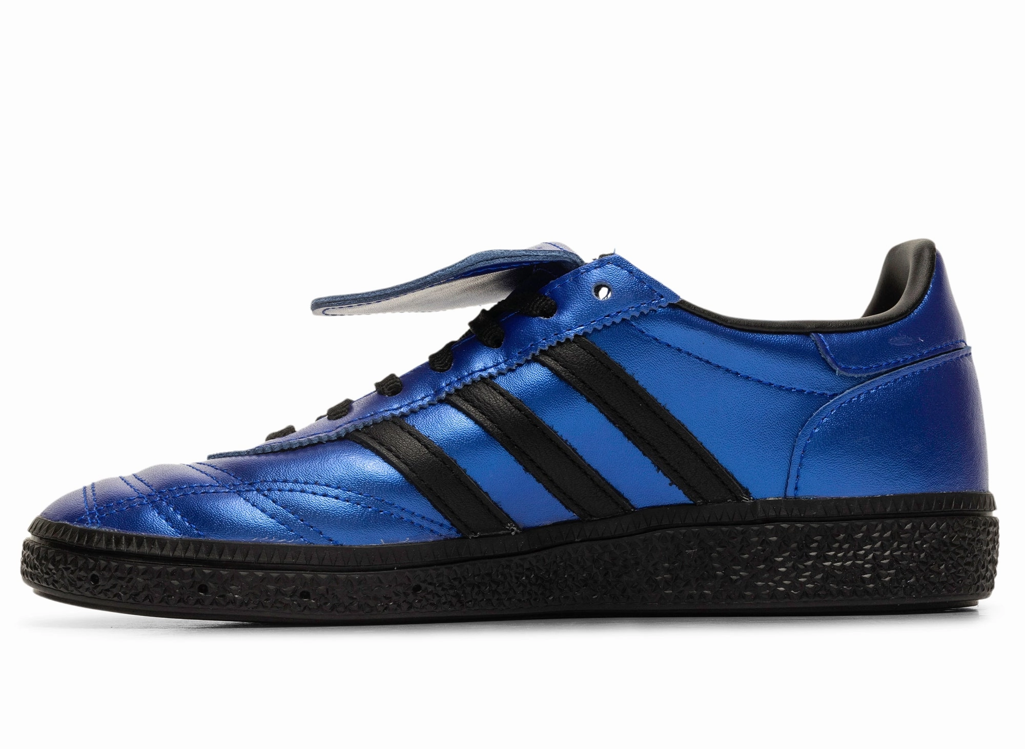 Effortless Style Women's Adidas Handball Spezial
