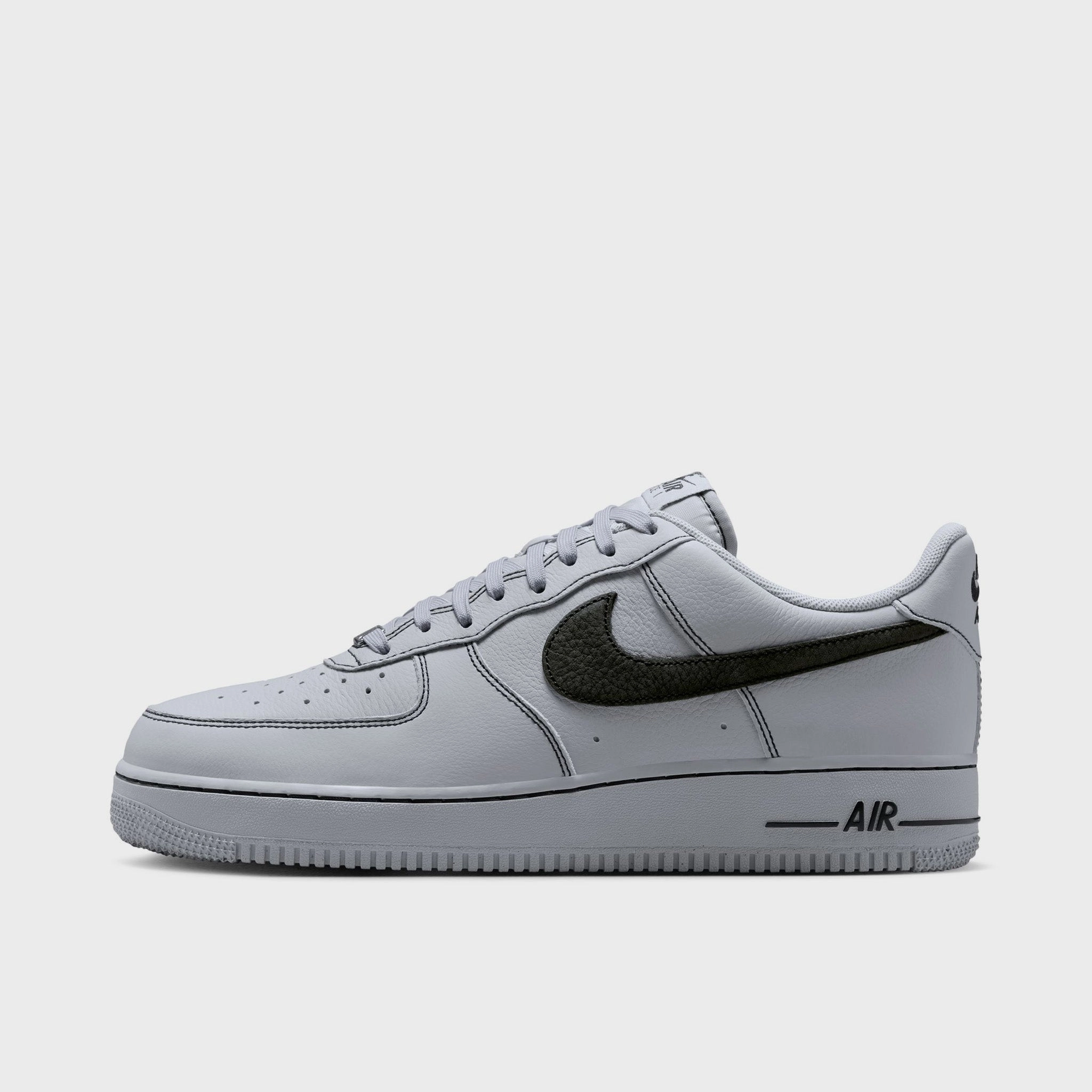 Torsion Plate Tech Sneakers Fashionable Nike Air Force 1 '07 LV8 Wolf Grey / Black
