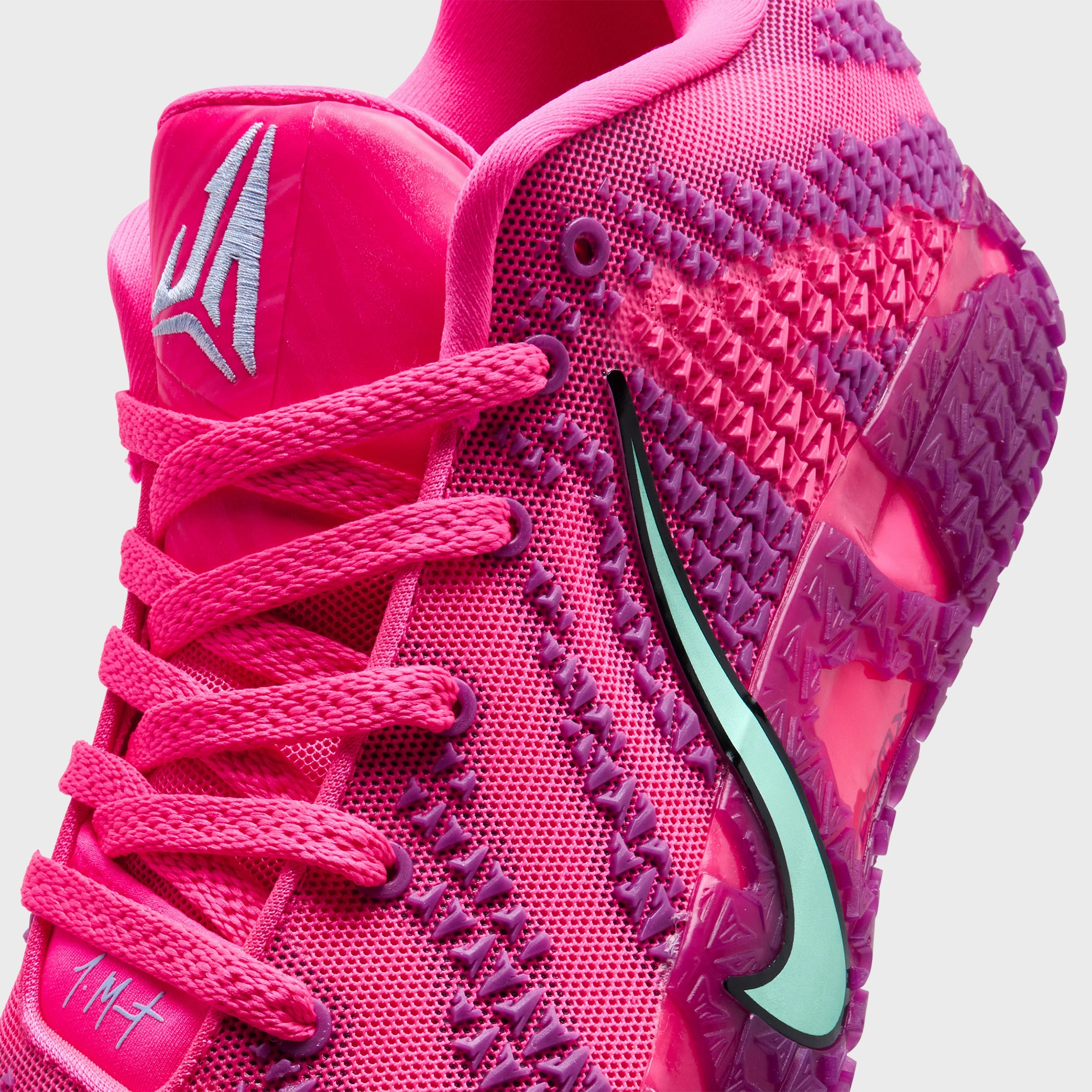 Neutral Stride Tech Nike Ja 3 Hyper Pink / Mint Foam - Black