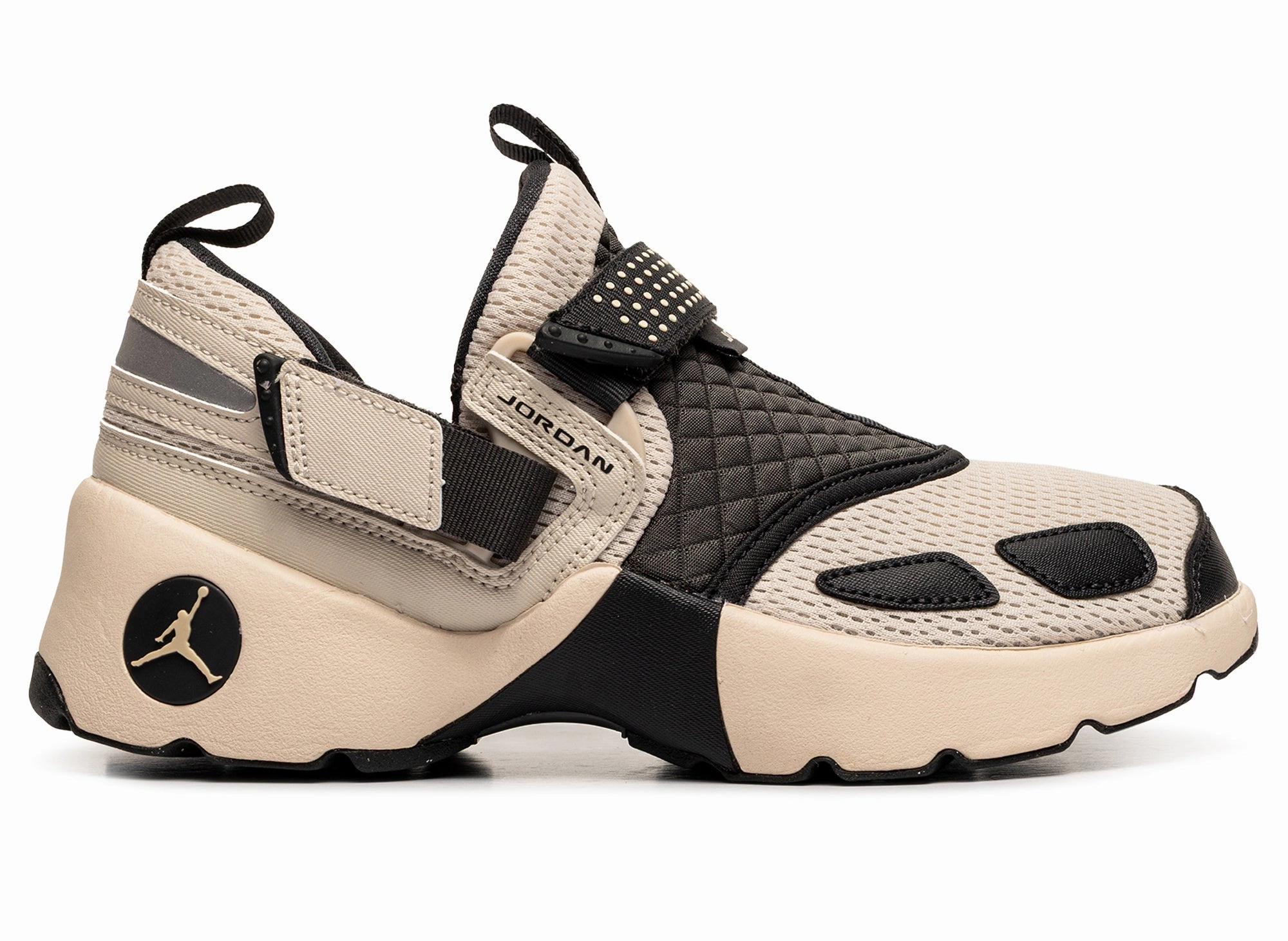 Women's Jordan Trunner LX Smooth Design