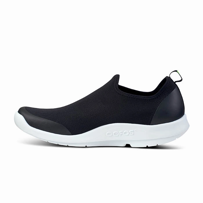 Mens Oofos Oomg Sport in Black Safe Sure
