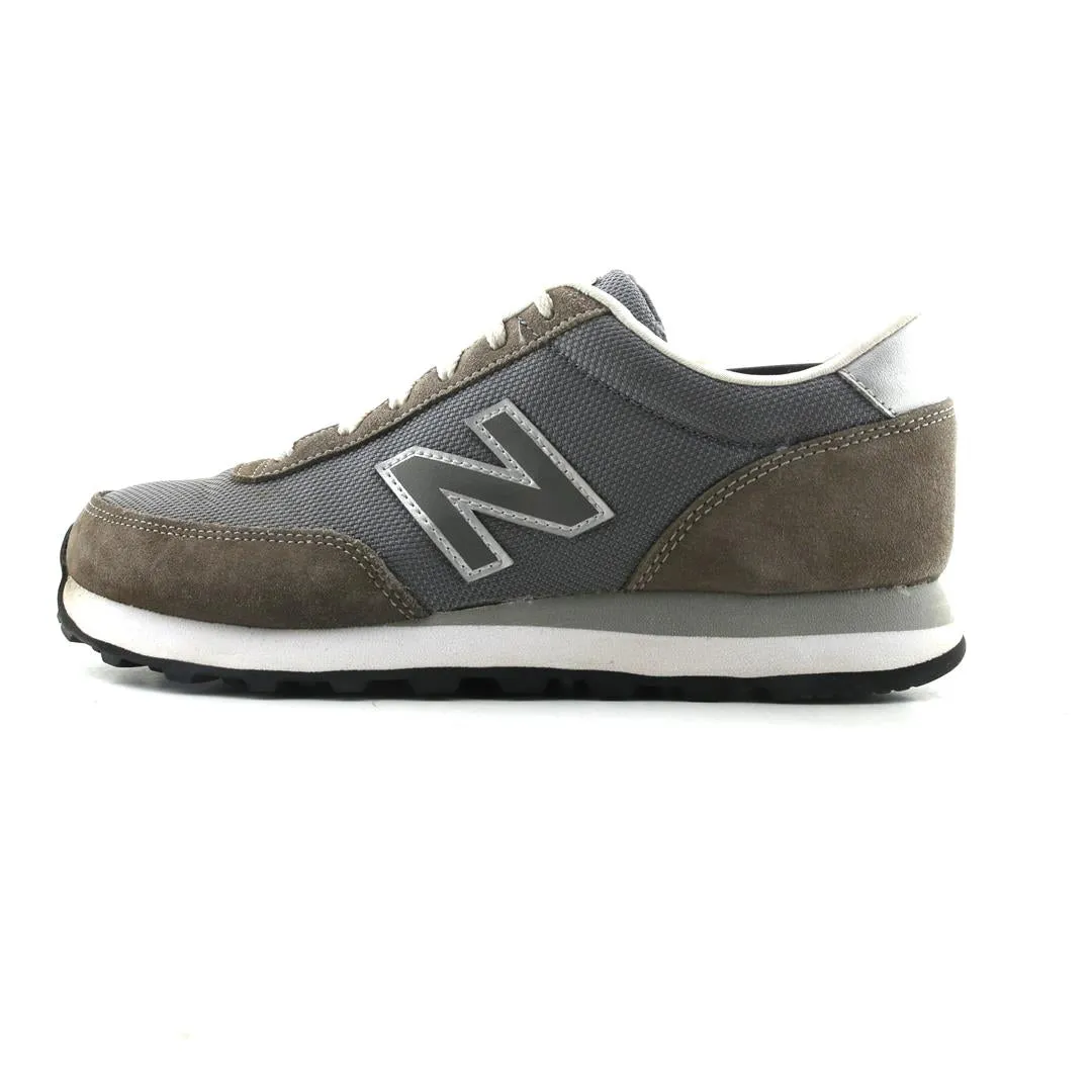 Ultra light NEW BALANCE 501