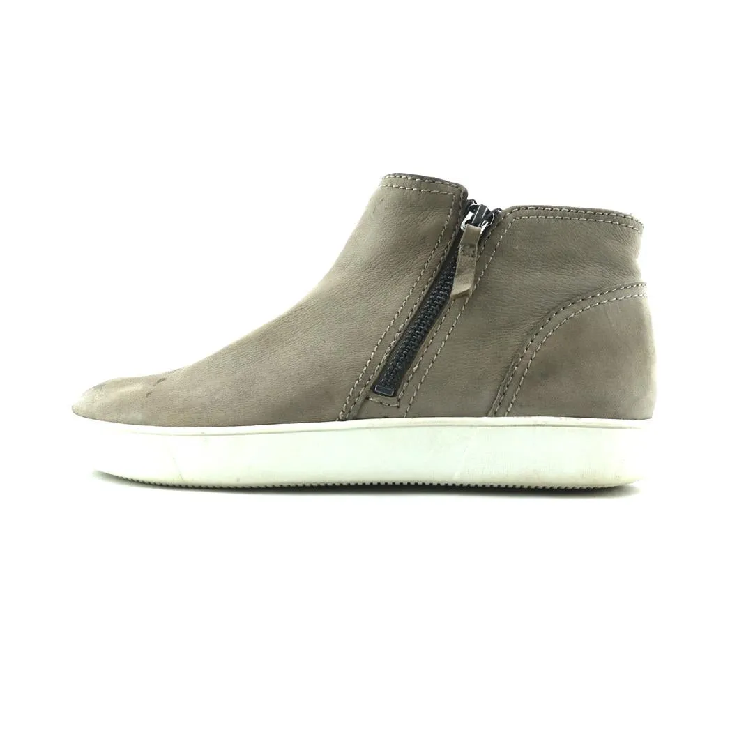 Dribble Step NATURALIZER MIRANDA