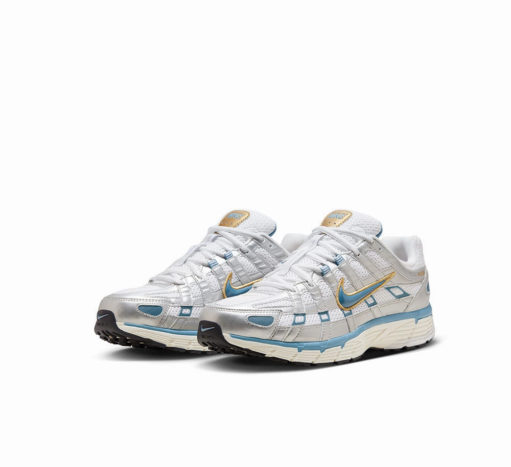 Nike P-6000 Holiday Outfit