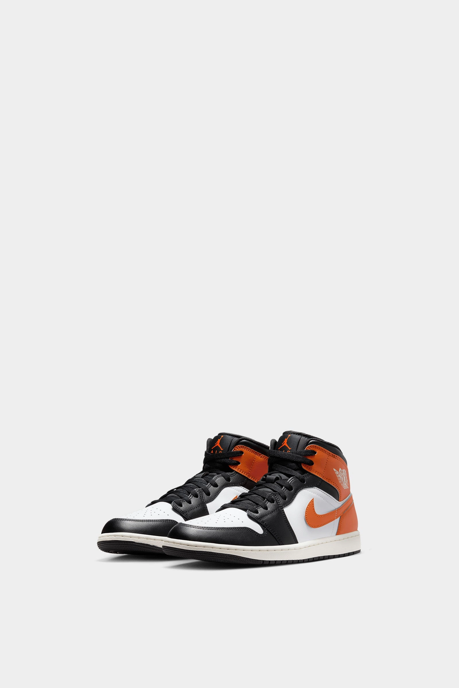 Match Ready Sleek Build Air Jordan 1 Mid