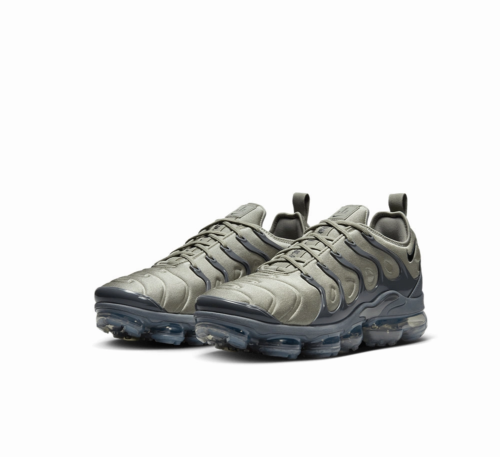 Nike Air Vapormax Plus Sporty Look Light Impact