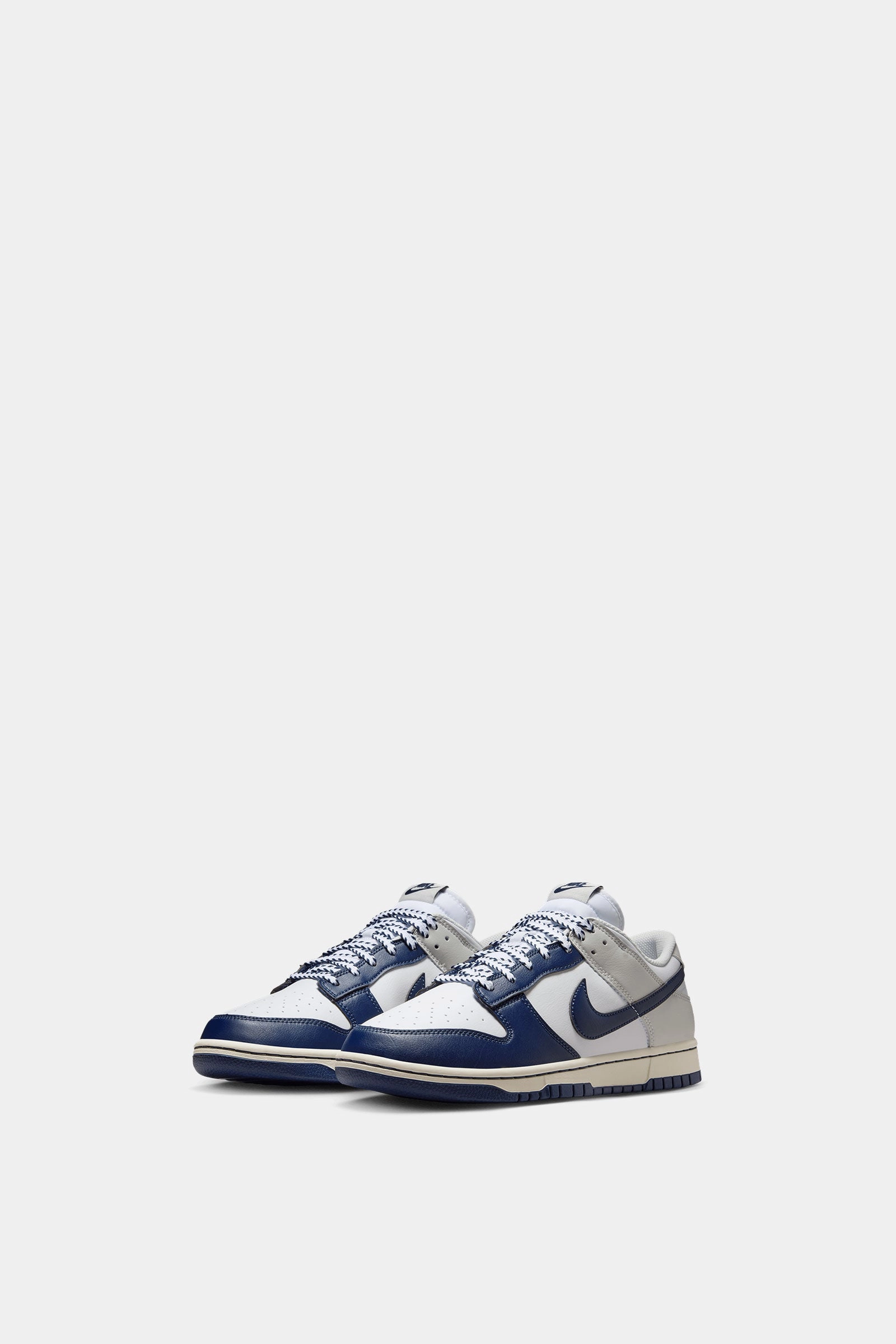 Nike Dunk Low Retro Comfortable ankle