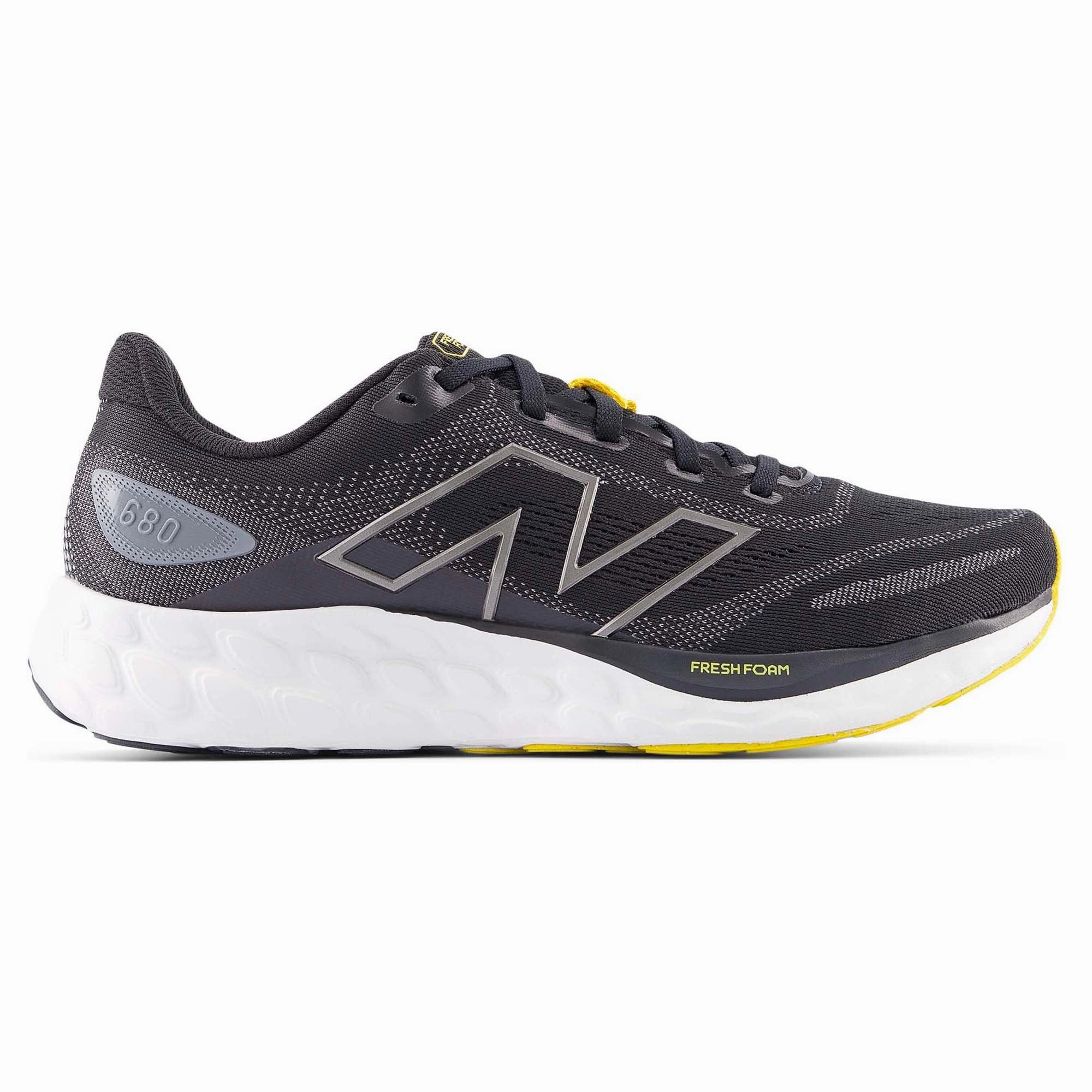 Fresh Foam X 680v8 Men's Running Shoes (Width D) running in a marsh area shoes