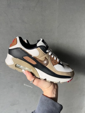 Abrasion Resistant Toe Cap Spring Sole Gold Edition Swarovski Womens Nike Air Max 90