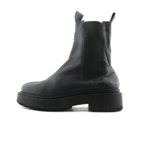 SlipOn boots H AND M .
