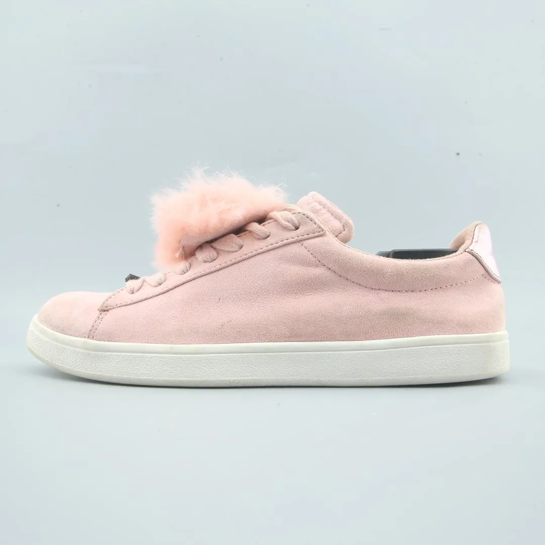 H&M DIVIDED bike ride