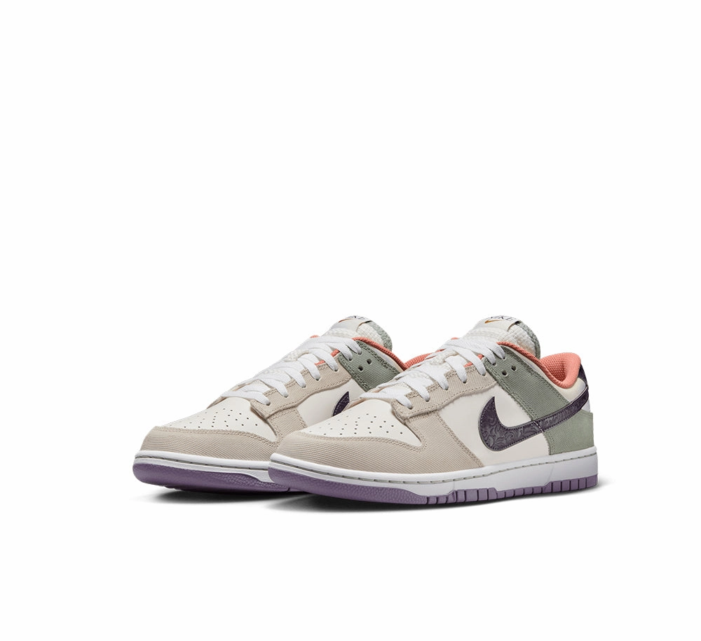 Stylish Comfort evening walk Nike Dunk Low Retro SE