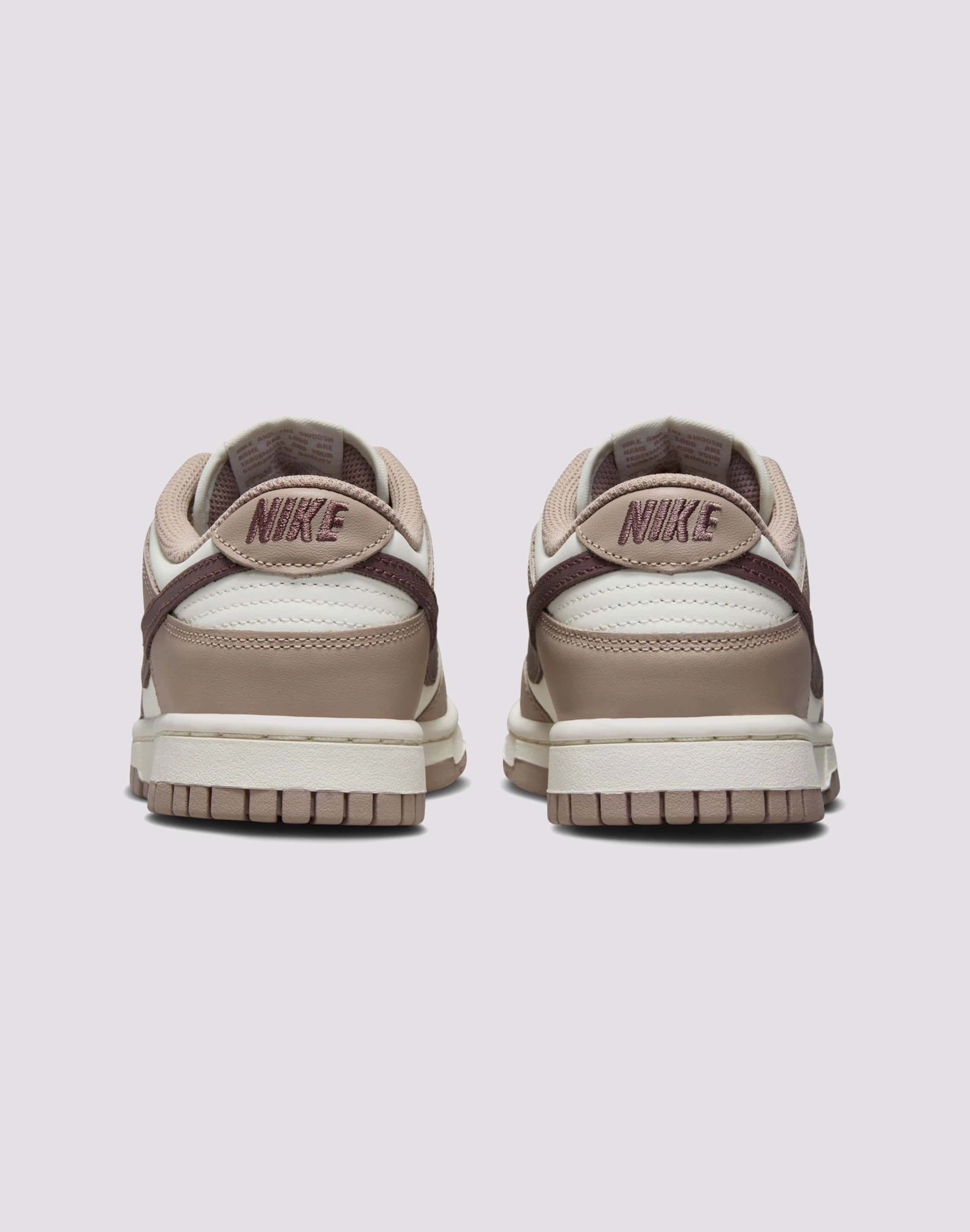 Nike Dunk Low "Sail/Plum Eclipse/Diffused Taupe" Stability Plate Technology Knit Material Technology