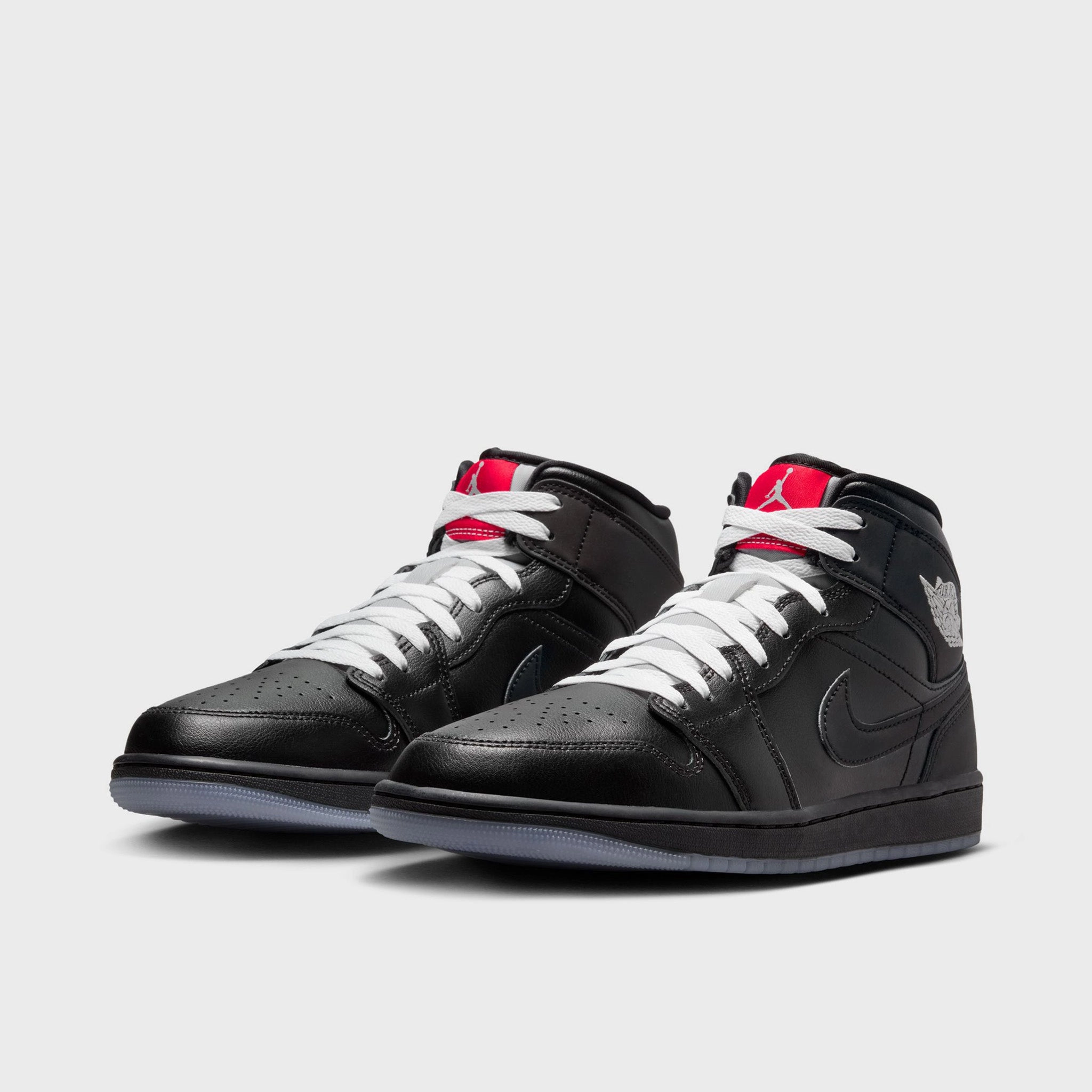 Dual Density Carrier Jordan 1 Mid SE Black / Black - White