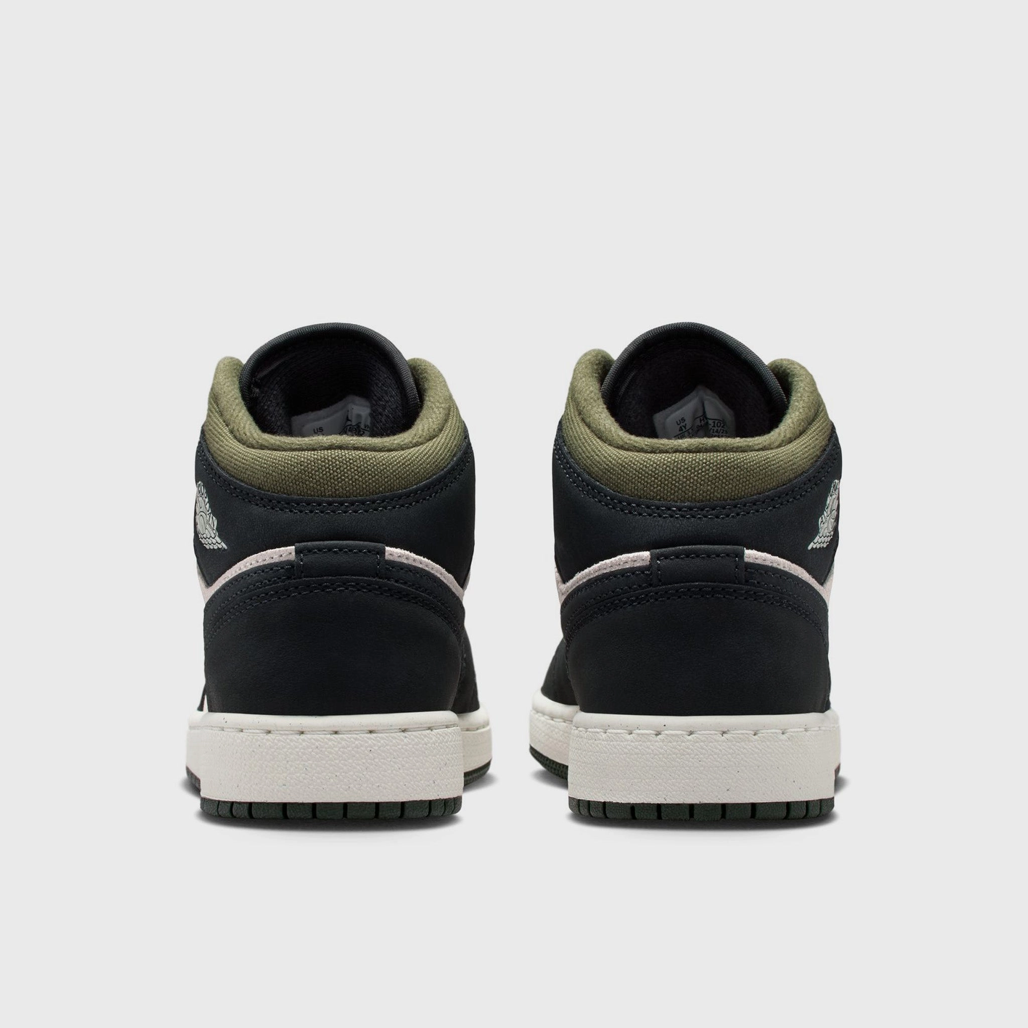 Durable outsole grip Stability Arch Support Jordan 1 Mid SE GS Light Orewood Brown / Off Noir - Medium Olive