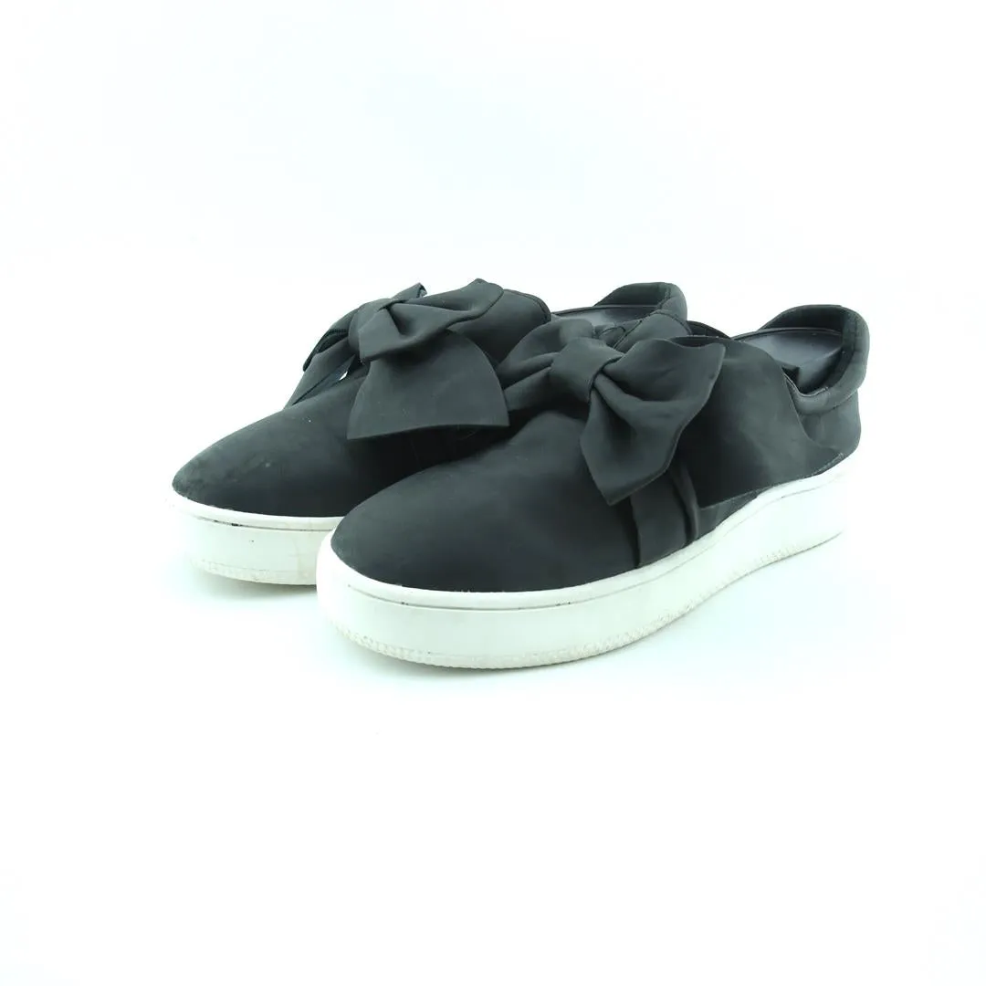 Urban Shift J.ADAMS .