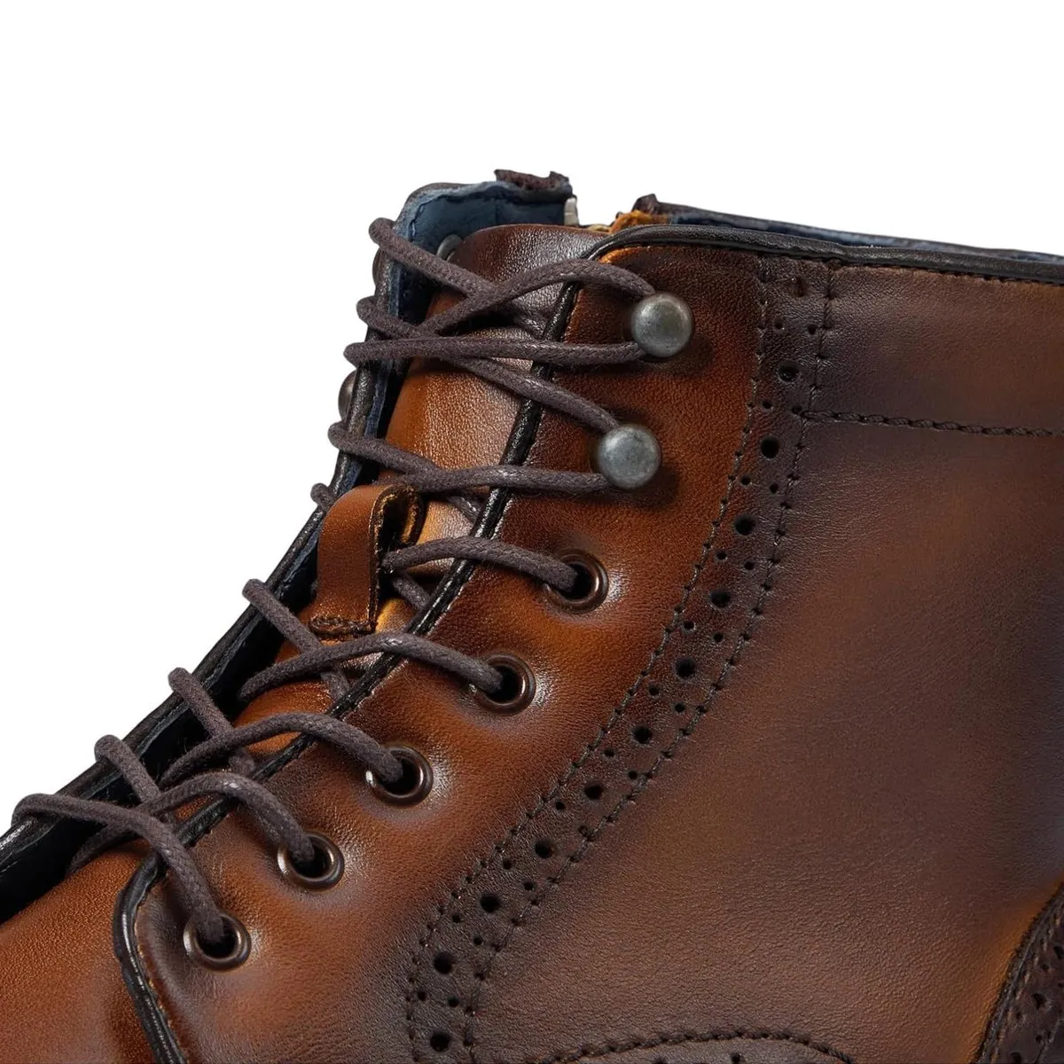 Cabin Cozy Johnston & Murphy Men's XC Flex Connelly Wingtip Boot Tan