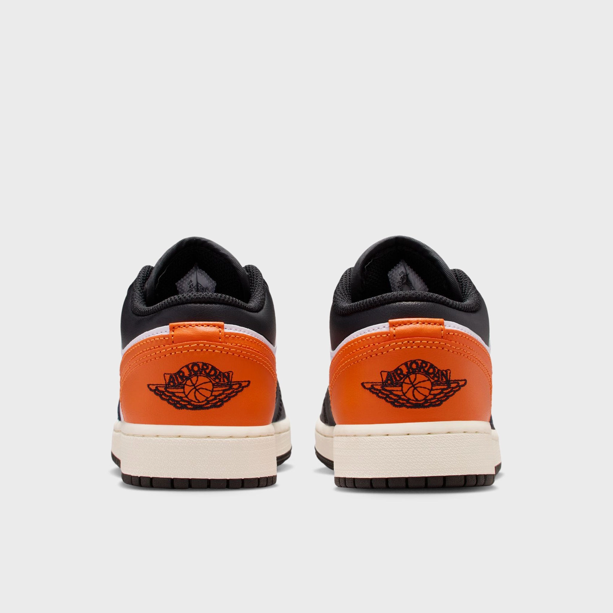 Sporty Appearance LightweightSole Jordan 1 Low GS Black / Starfish - White