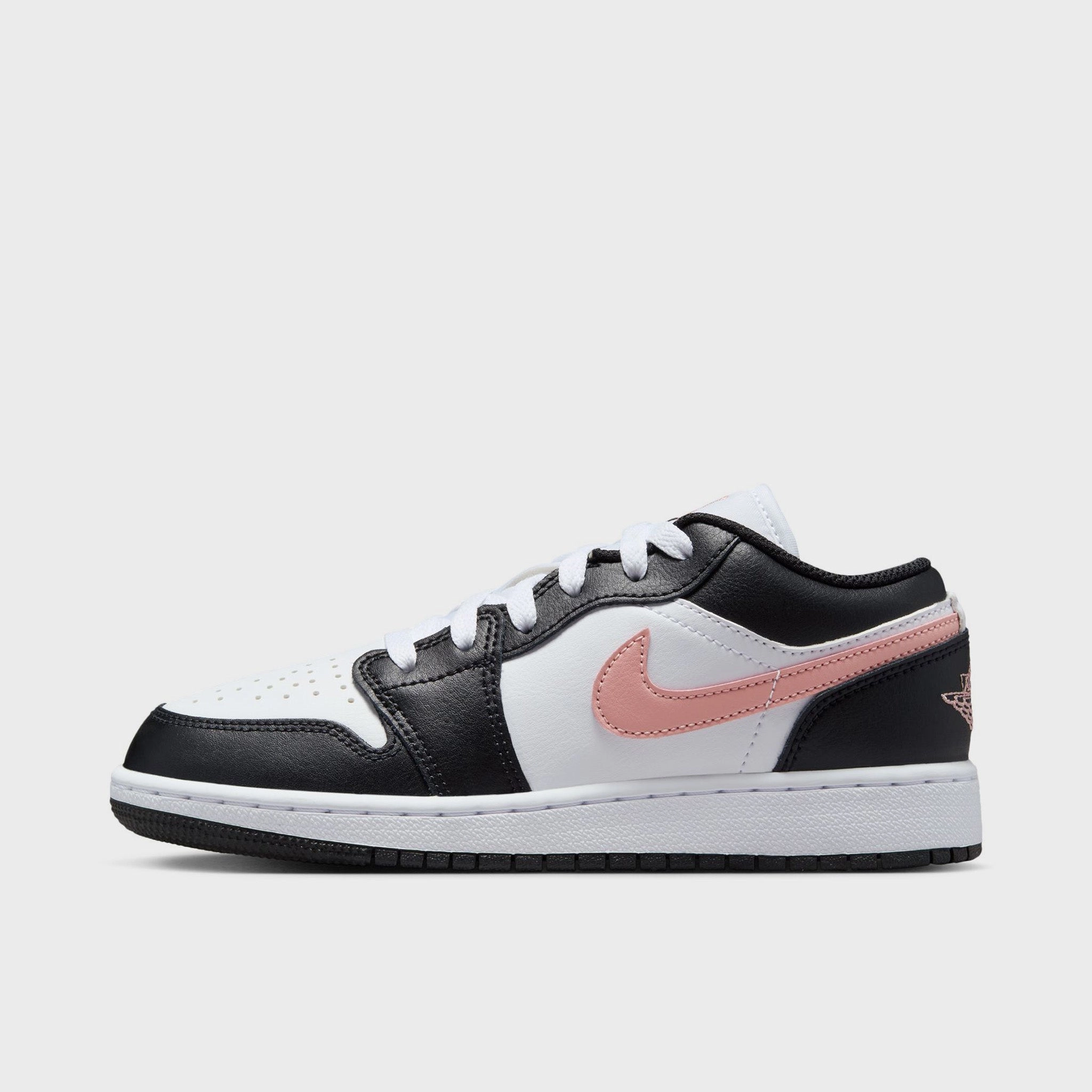 Jordan 1 Low GS White / Rust Pink - Black Comfortable Stride