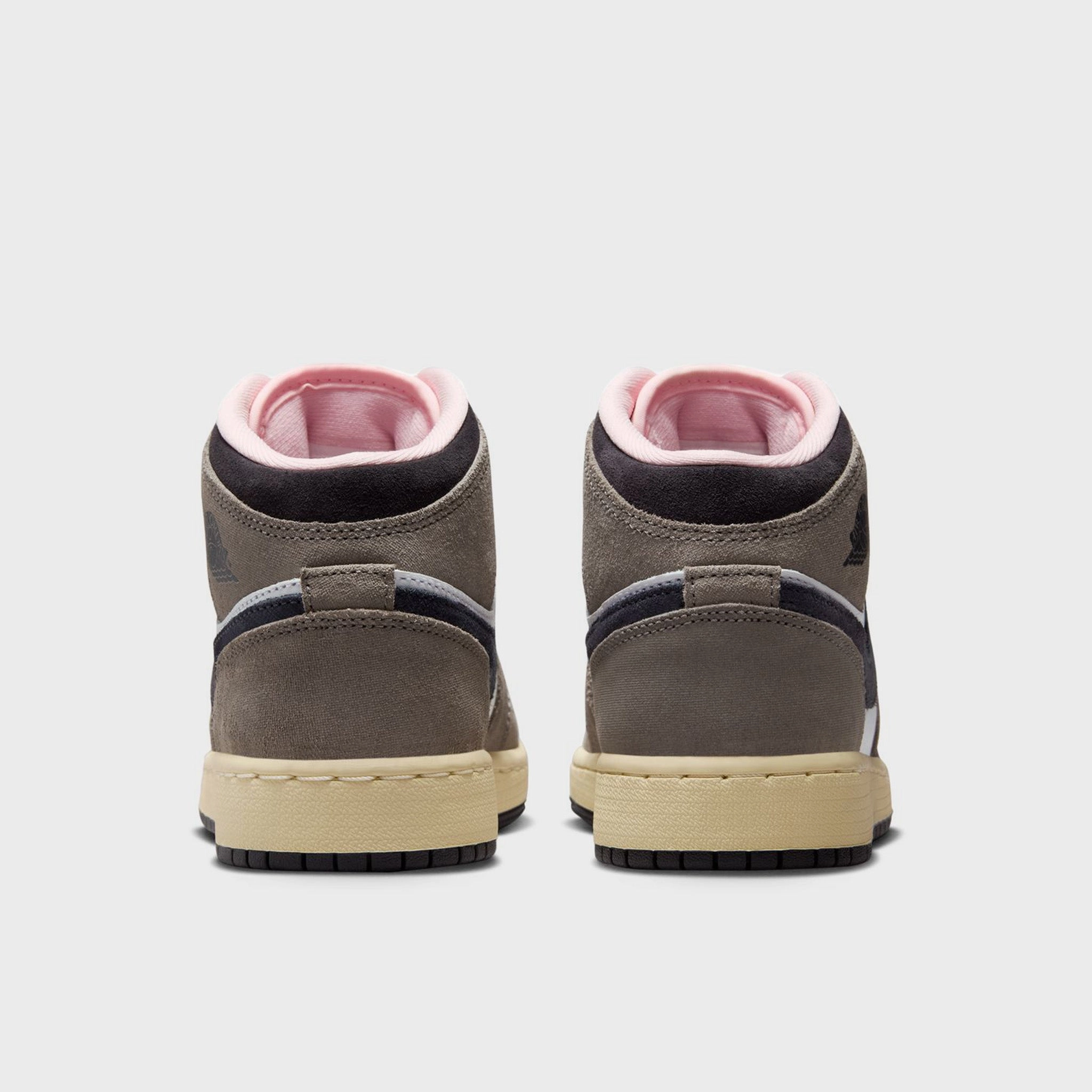 Jordan 1 Mid SE GS White / Oil Grey - Cave Stone Ergonomic Footbed