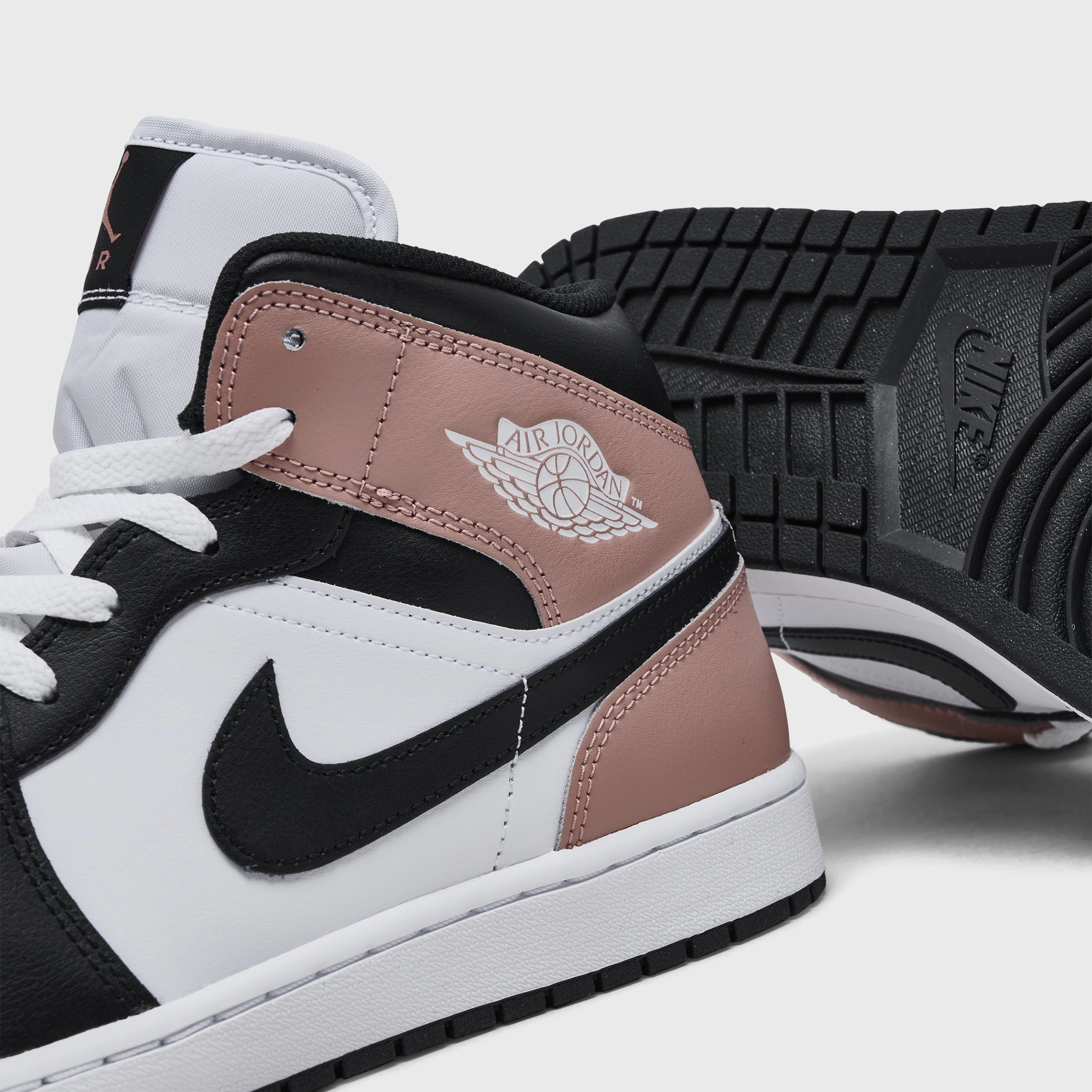 Hollow Structure Midsole Jordan 1 Mid White / Black - Rust Pink