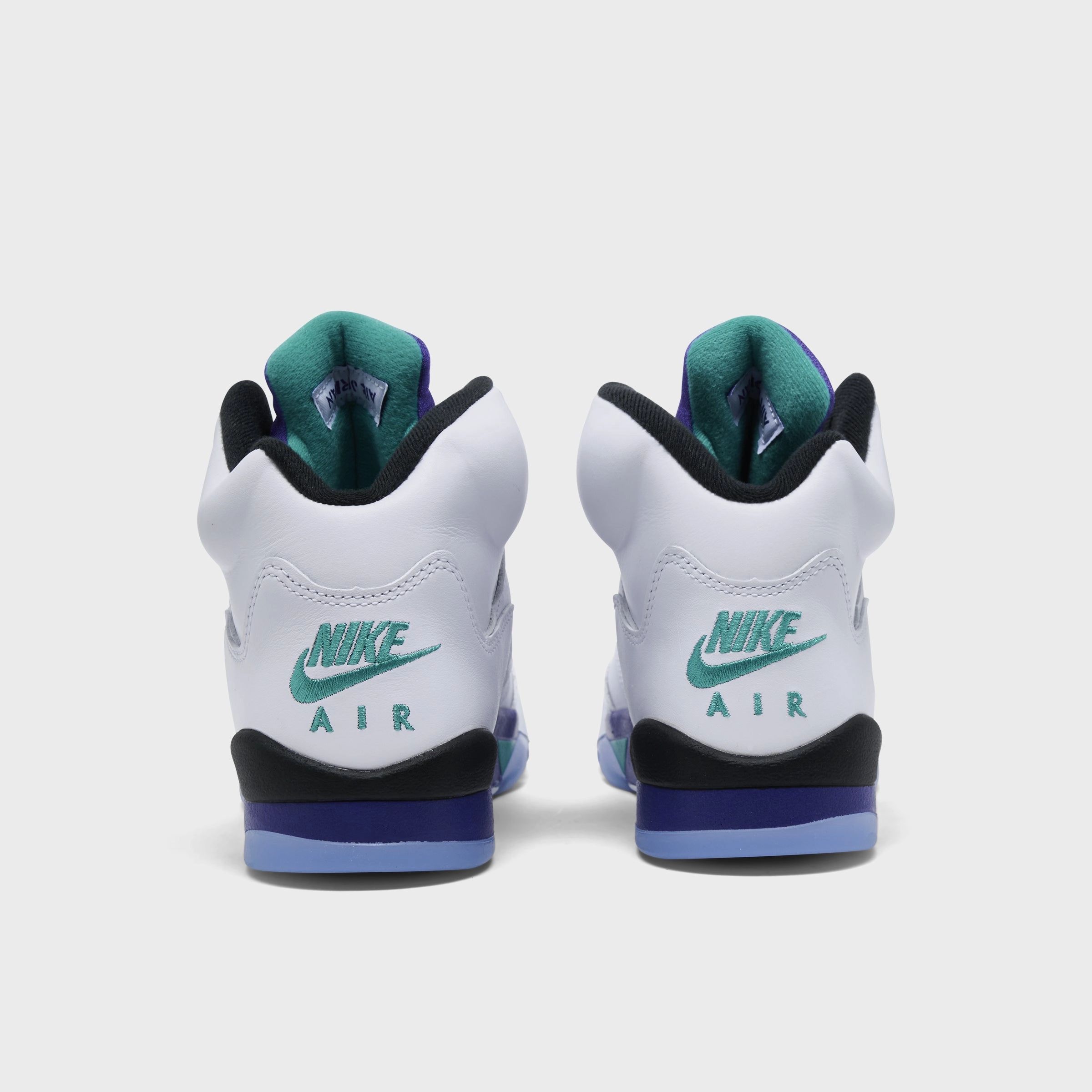 Jordan 5 Retro OG GS White / New Emerald - Grape Ice Synthetic Overlay Reinforcement Flexible Grip Zone