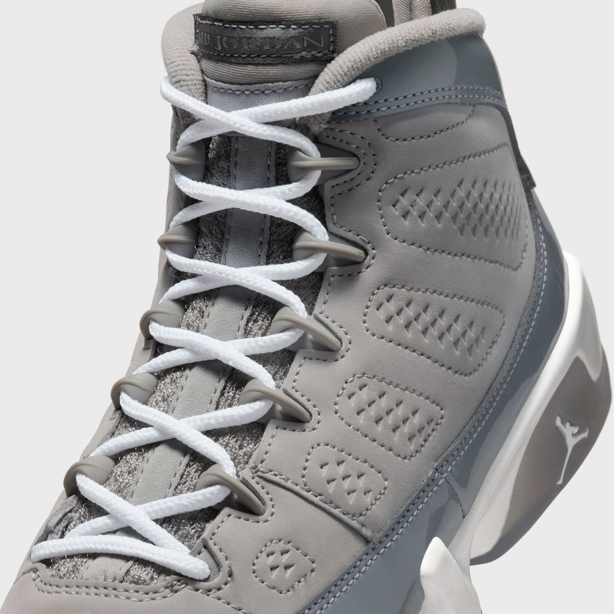 Quick Transition Jordan 9 Retro GS Medium Grey / Cool Grey - White