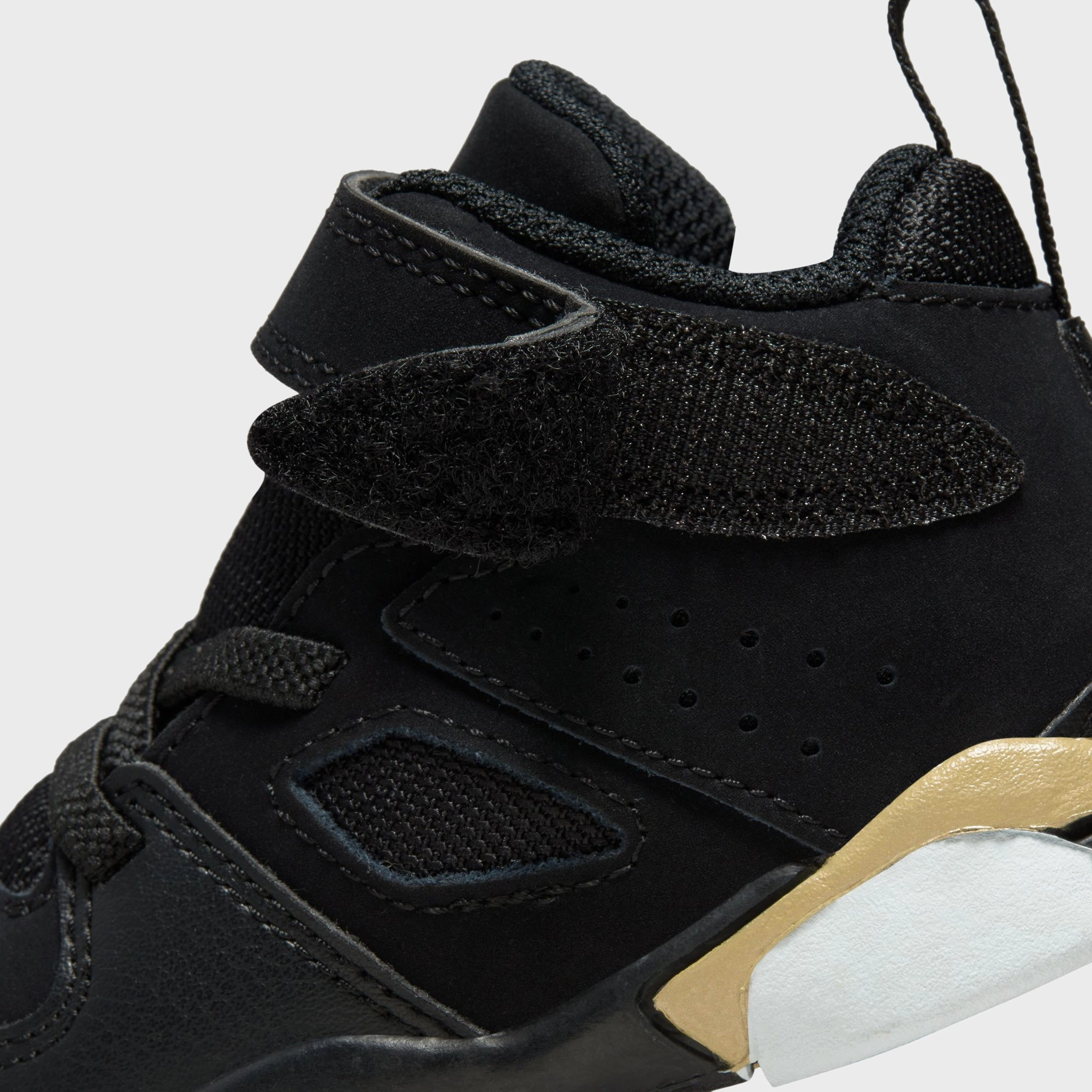 Microporous Mesh Panels Stable Step Tech Jordan Flight Club '91 TD Black / Metallic Gold