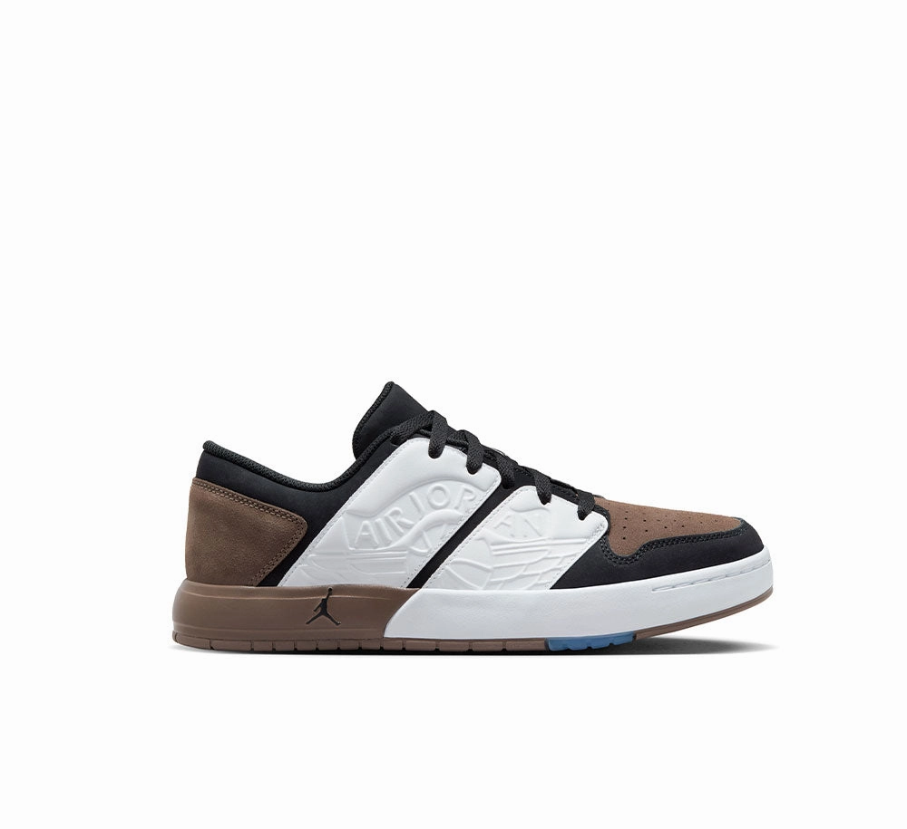 JORDAN NU RETRO 1 LOW Stay Stylish