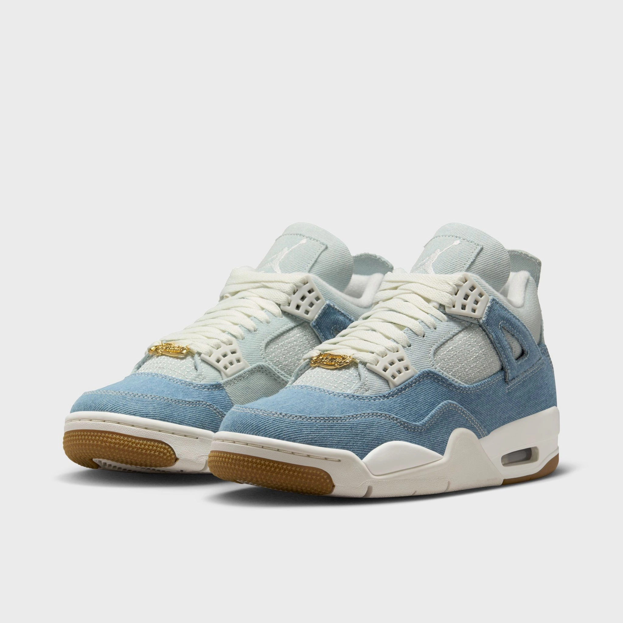 Jordan Women's 4 Retro Sail / Gum Light Brown - Worn Denim On Court