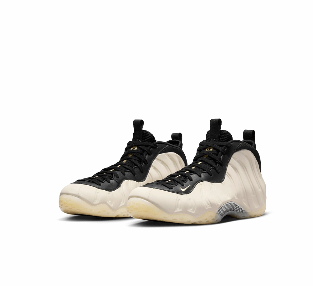 Fire Walk Essential Wear Nike Air Foamposite One